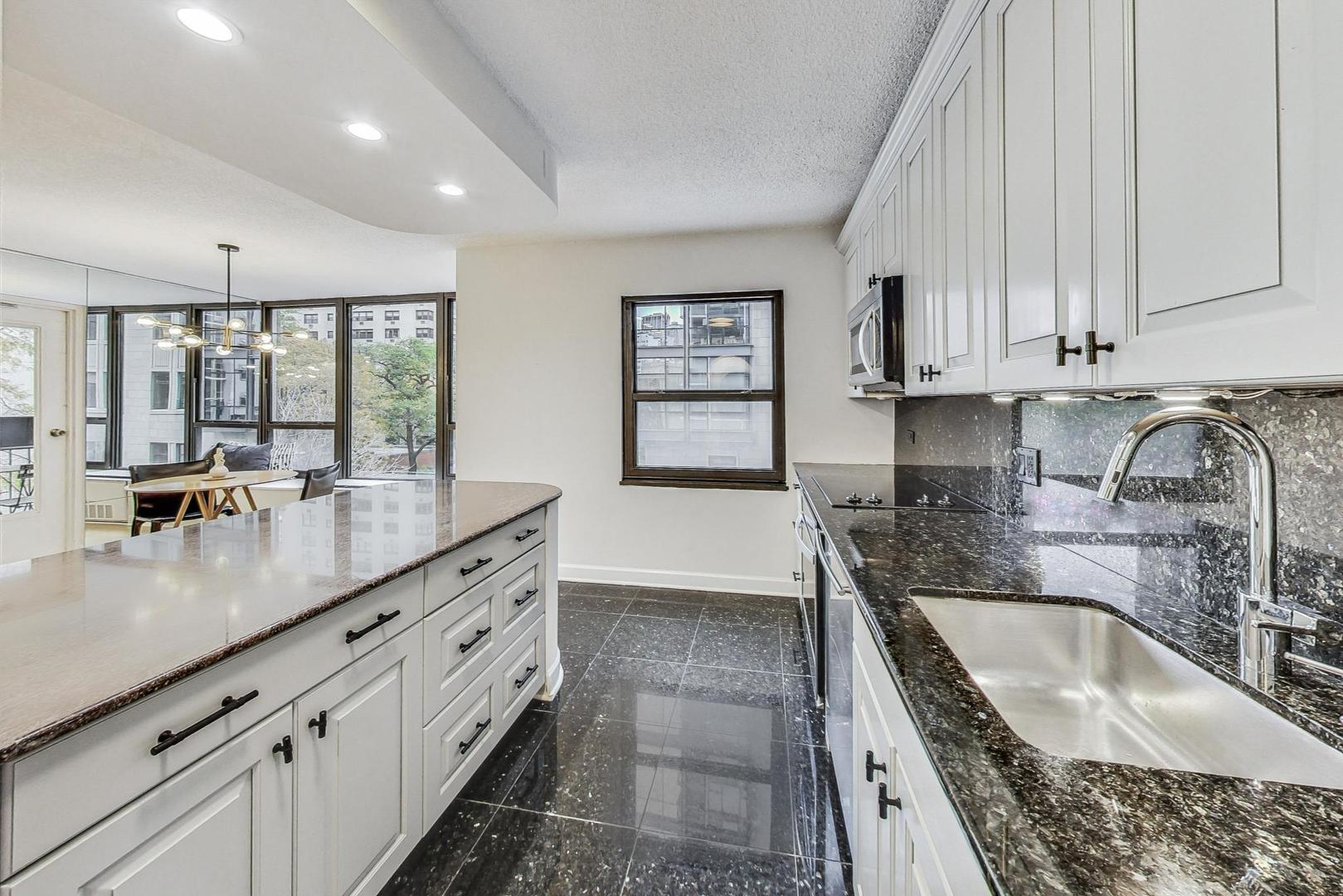 1313 N RITCHIE Court Unit: 404