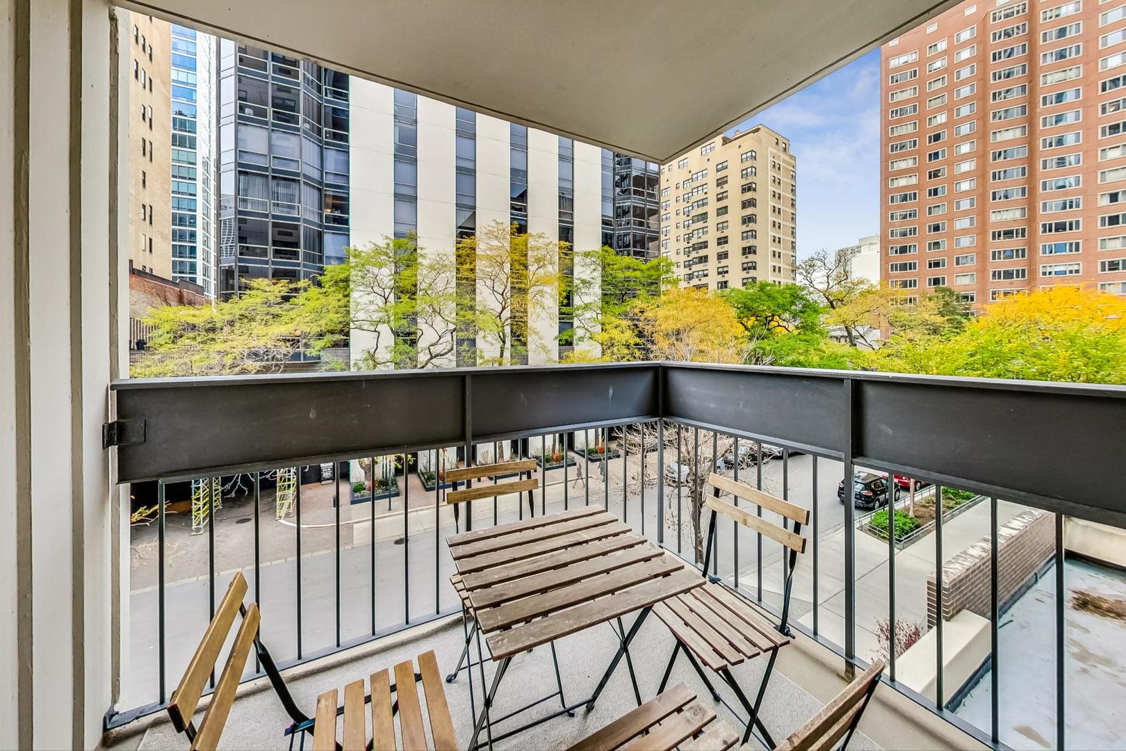 1313 N RITCHIE Court Unit: 404