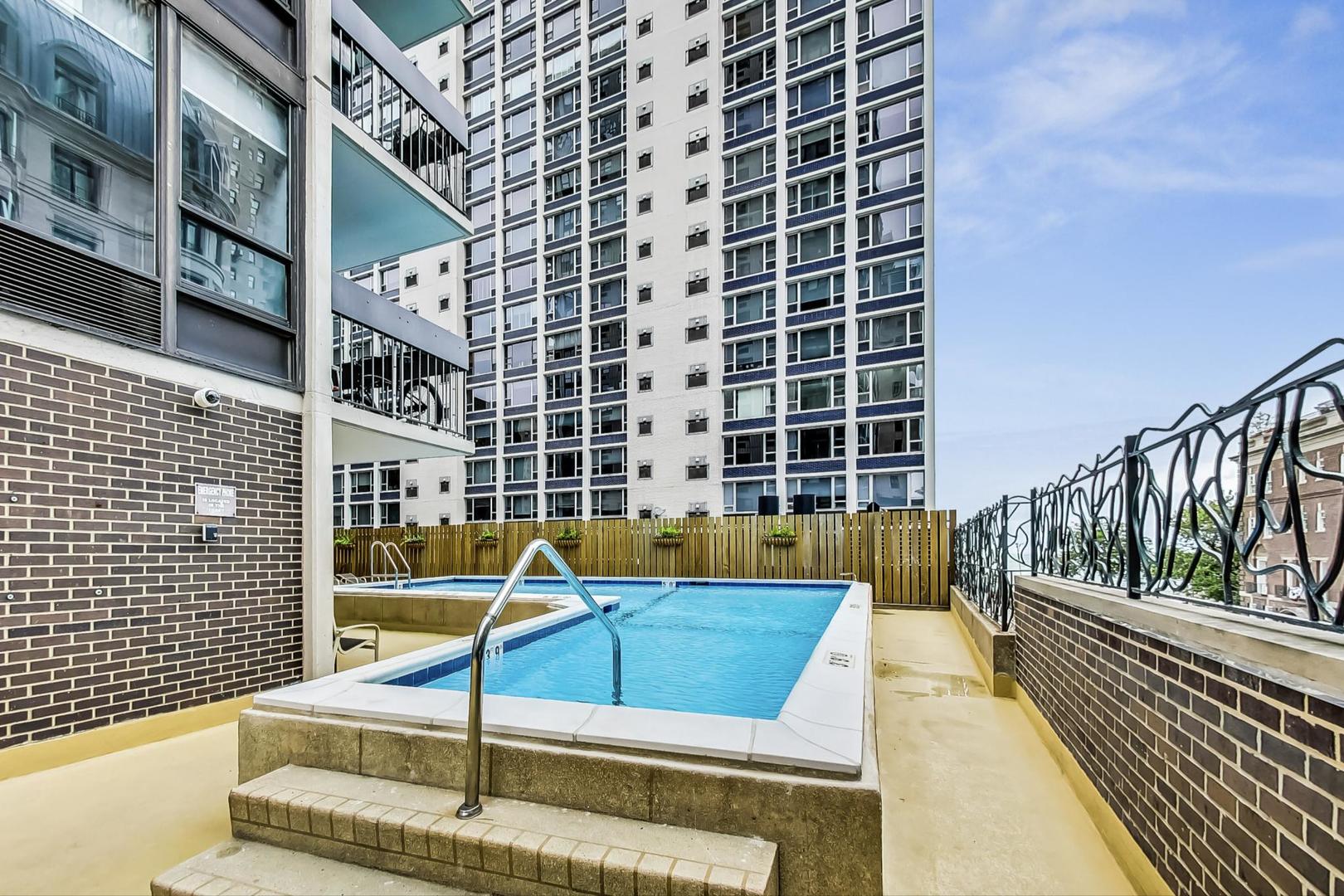 1313 N RITCHIE Court Unit: 404
