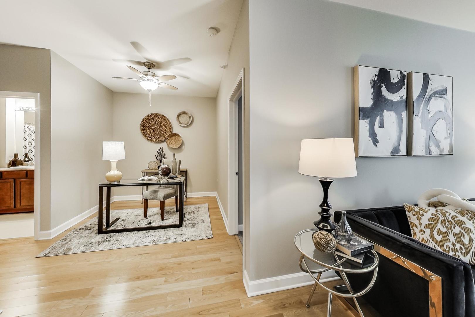 1629 S PRAIRIE Avenue Unit: 2503