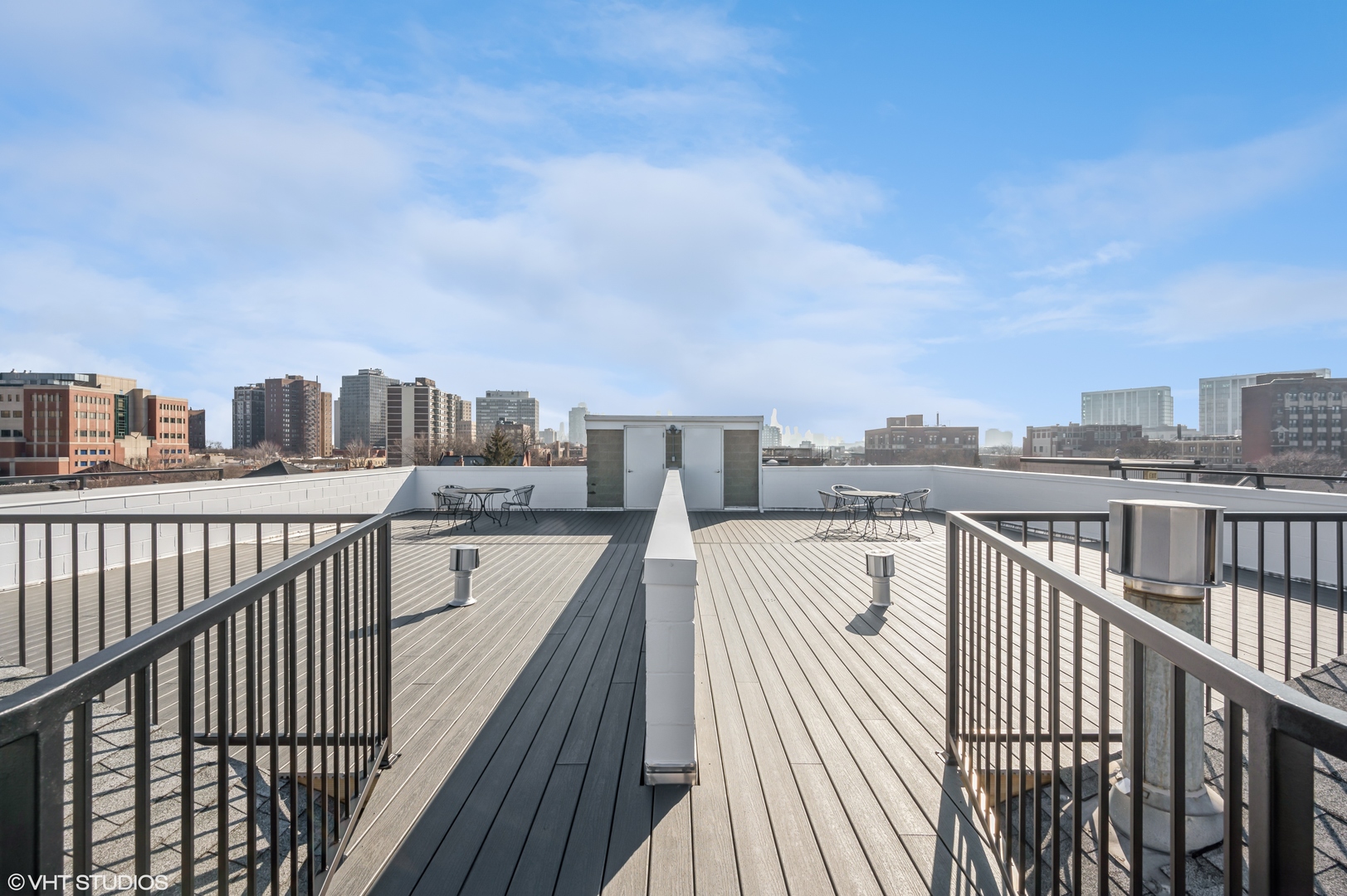 635 W Wrightwood Avenue Unit: 4E