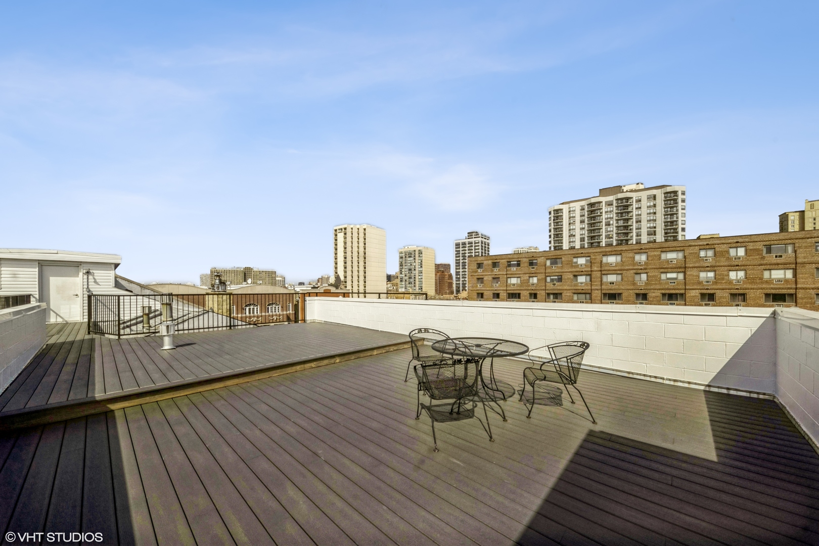 635 W Wrightwood Avenue Unit: 4E