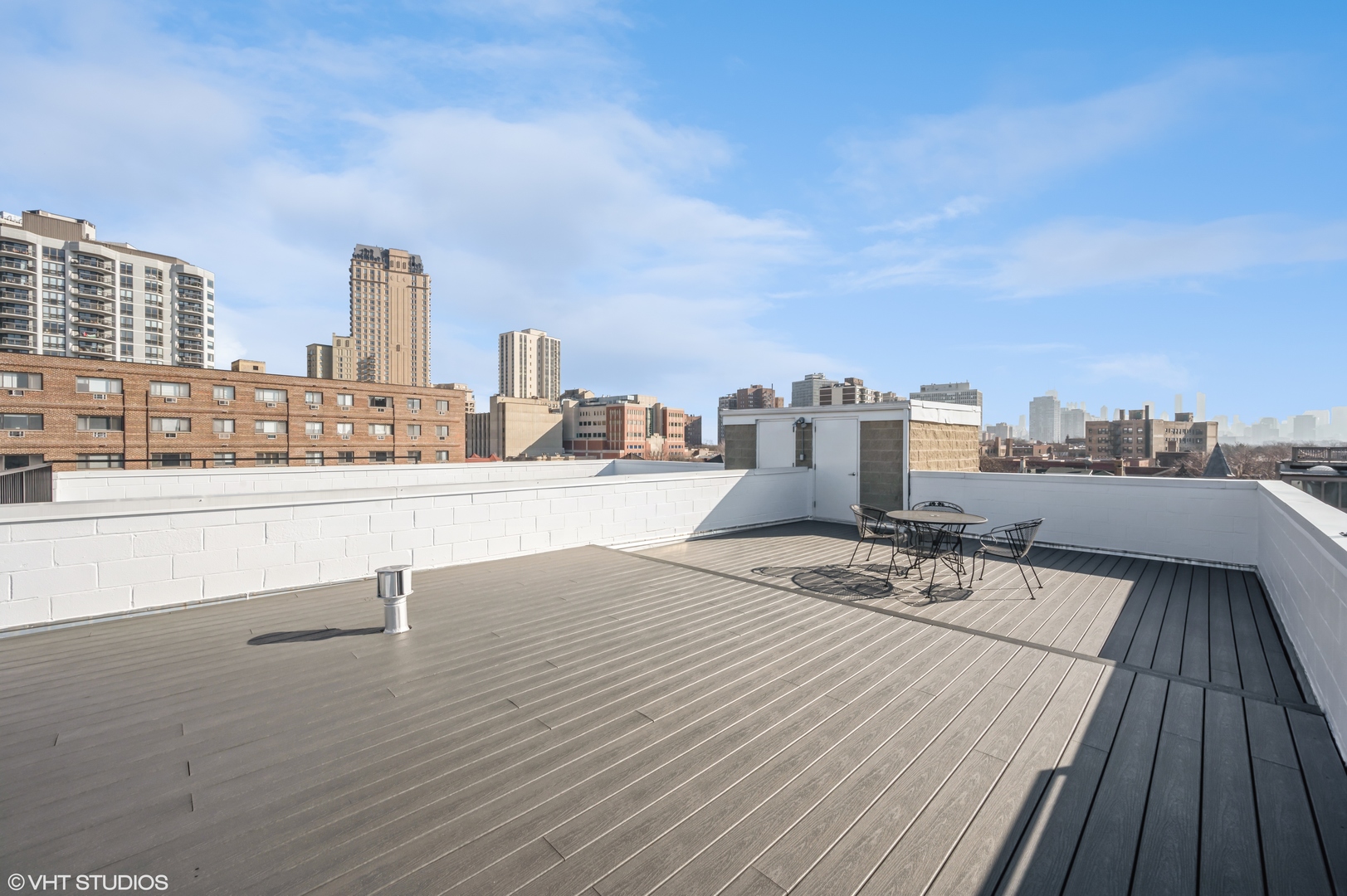 635 W Wrightwood Avenue Unit: 4E