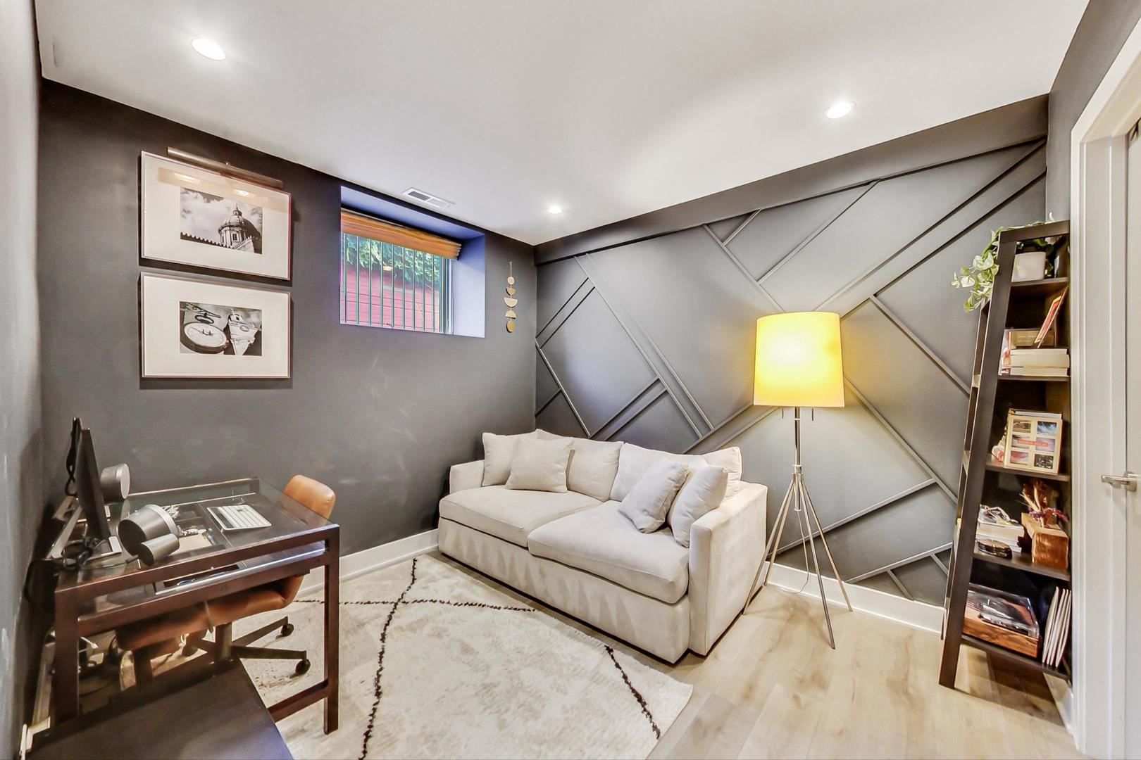 1351 N Damen Avenue Unit: 1