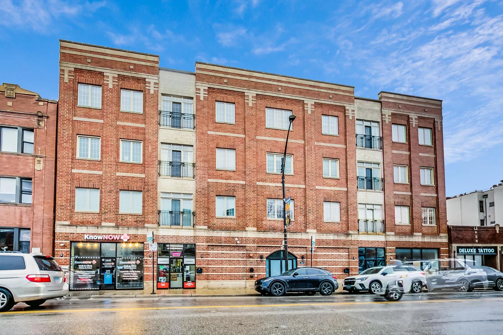 1453 W Irving Park Road Unit: 203