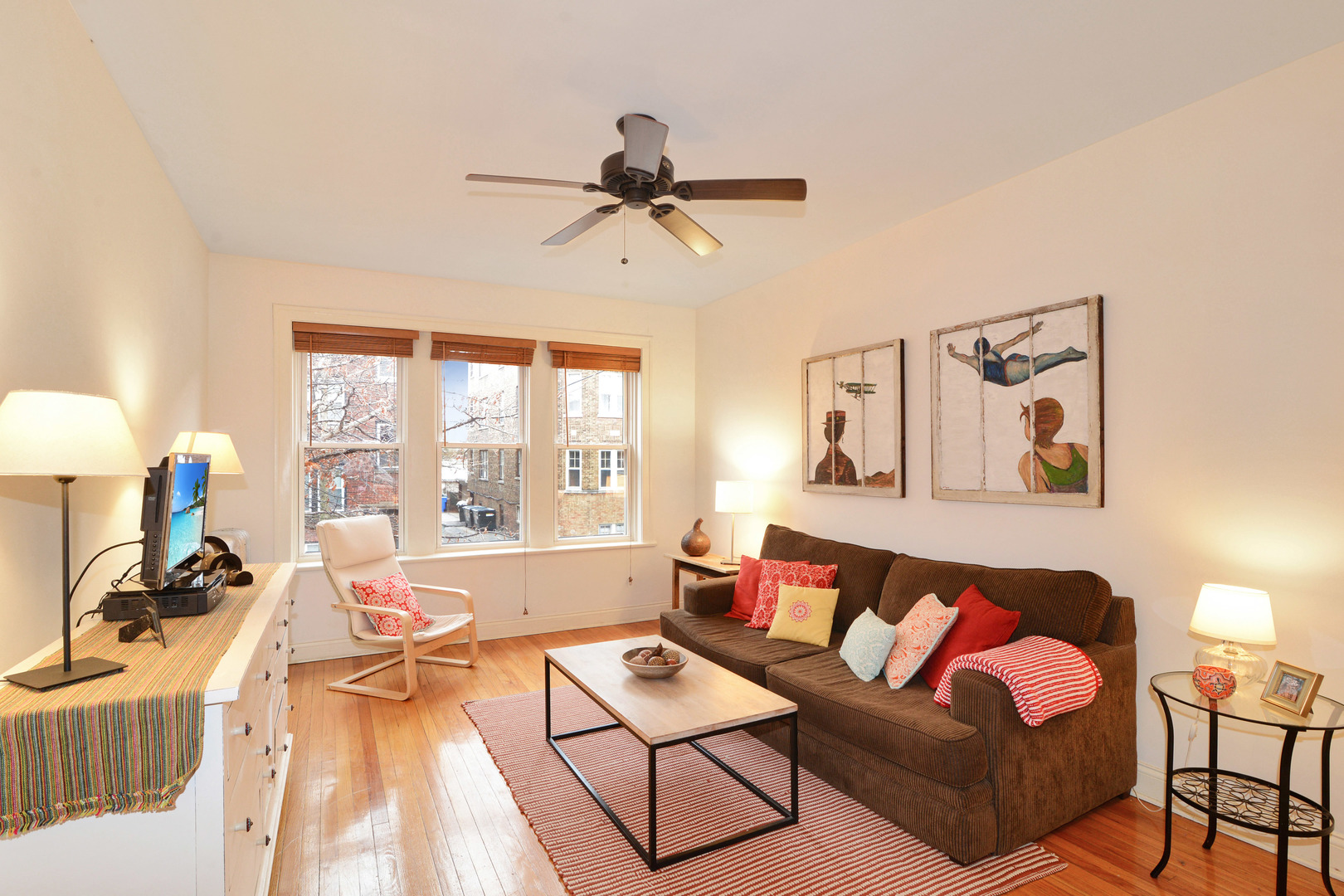 2608 W Ainslie Street Unit: 1W