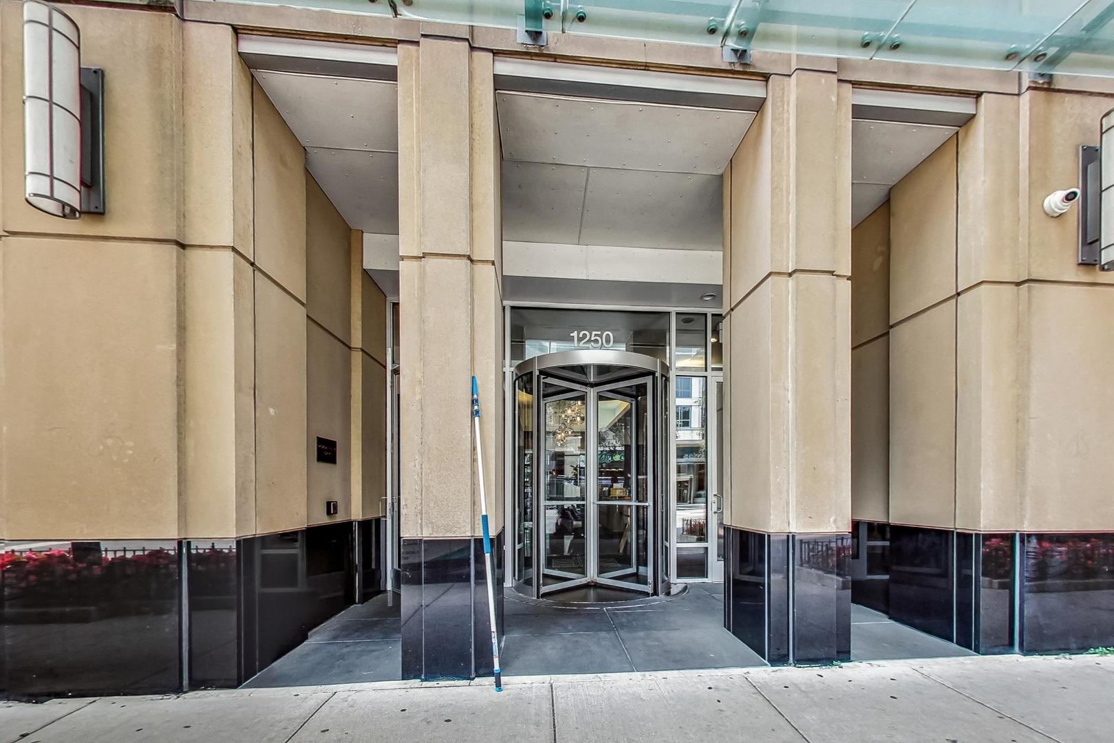 1250 S Michigan Avenue Unit: 1308