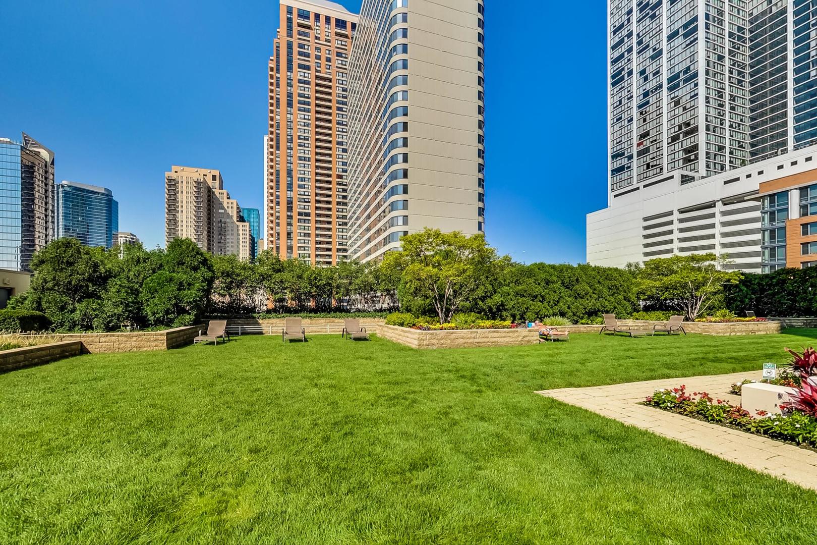 1250 S Michigan Avenue Unit: 1308