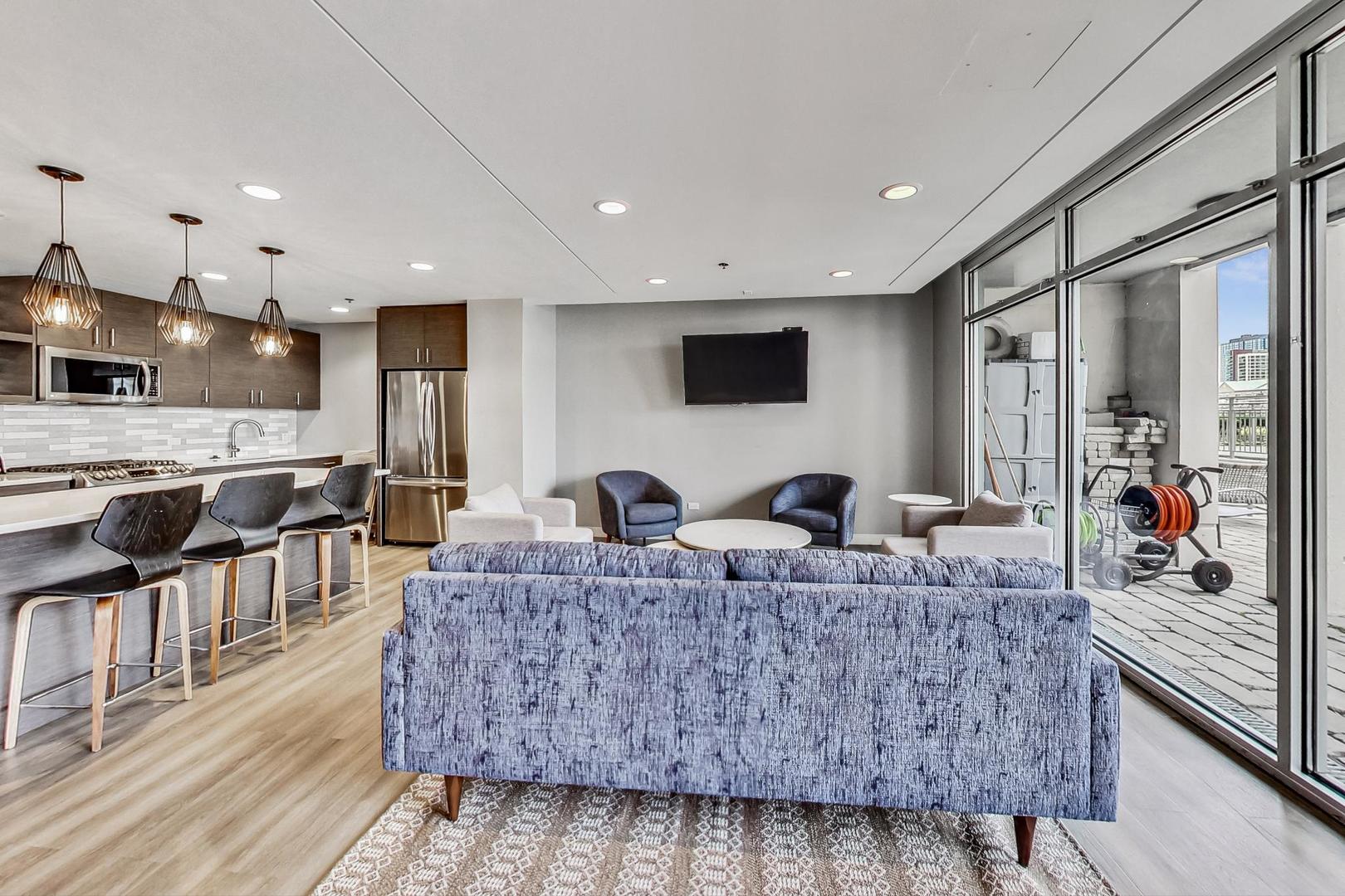 1250 S Michigan Avenue Unit: 1308