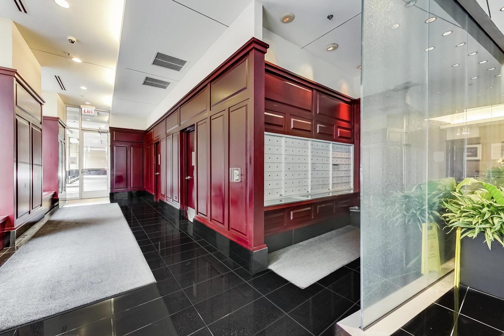 1250 S Michigan Avenue Unit: 1308