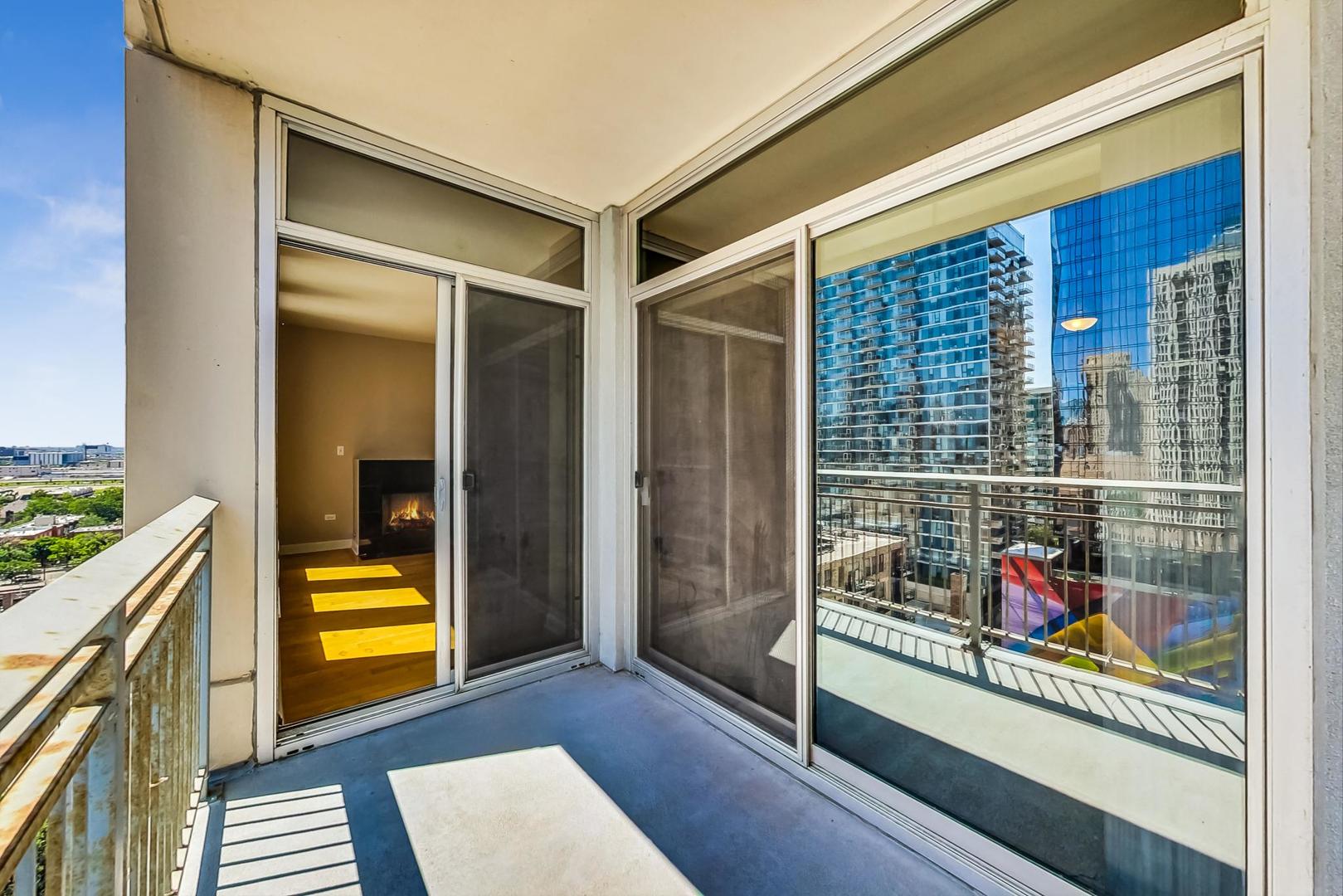 1250 S Michigan Avenue Unit: 1308