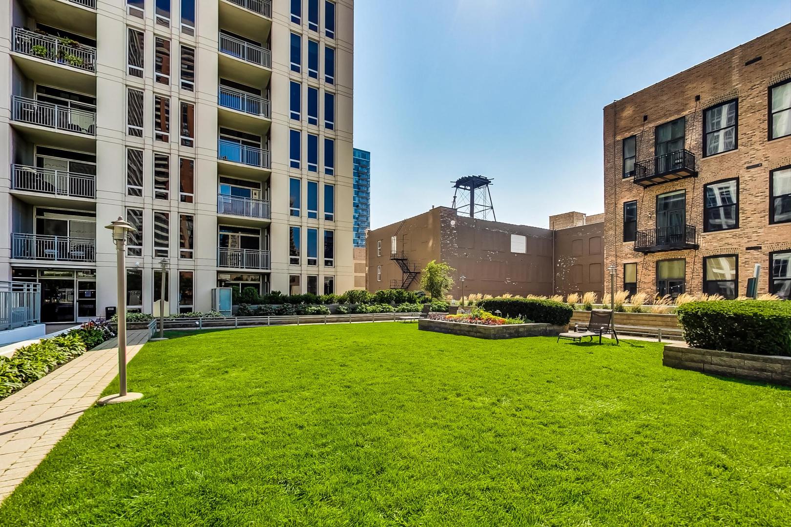 1250 S Michigan Avenue Unit: 1308