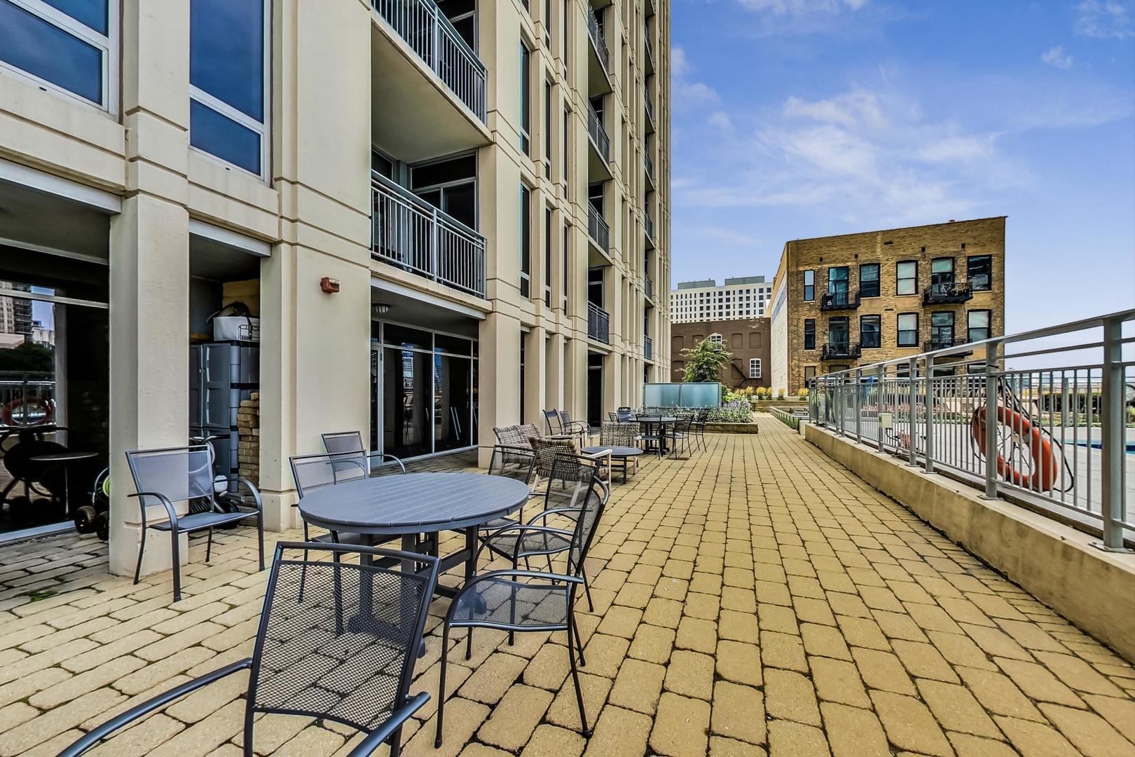 1250 S Michigan Avenue Unit: 1308