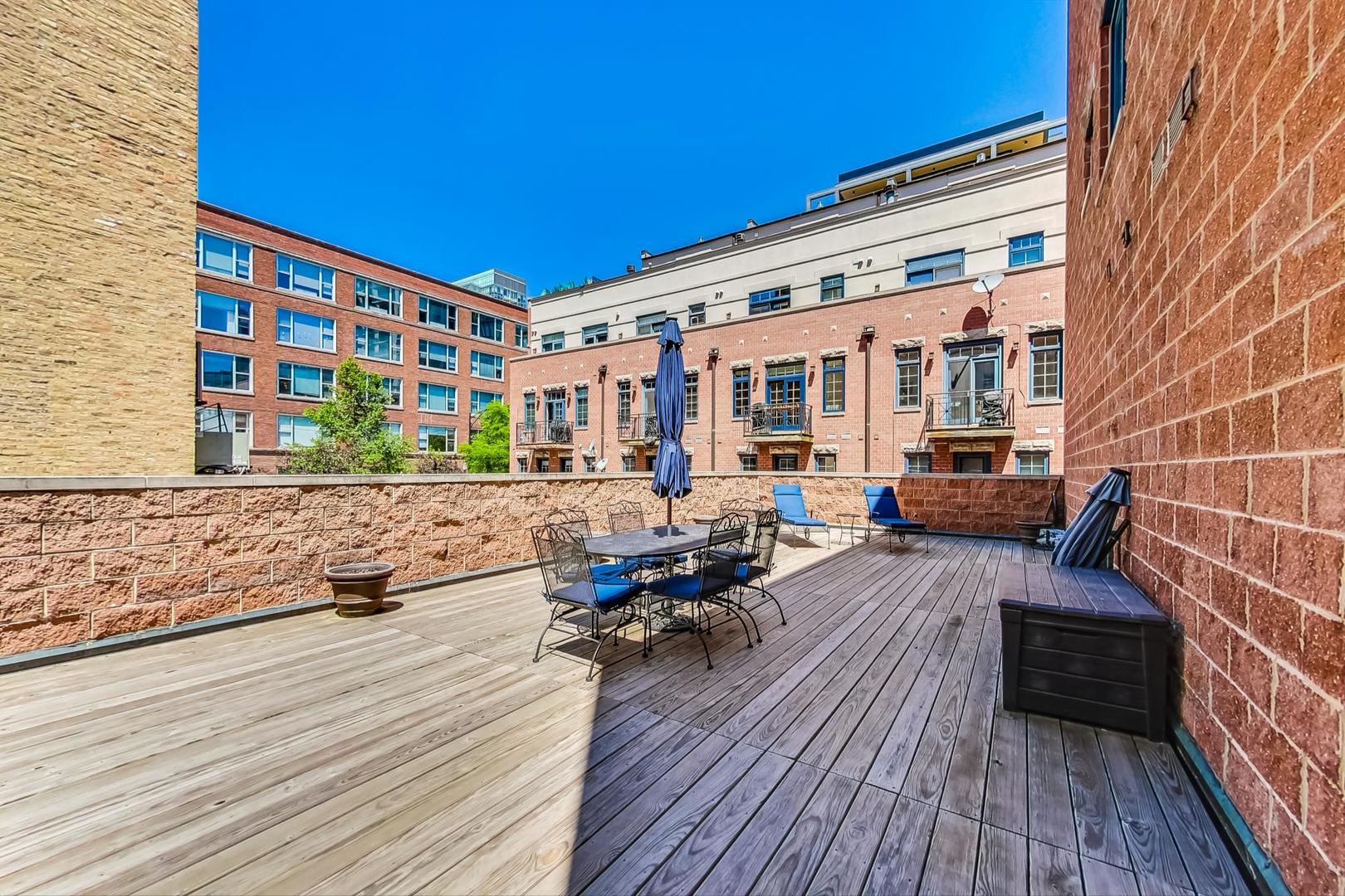 710 N Orleans Street Unit: C