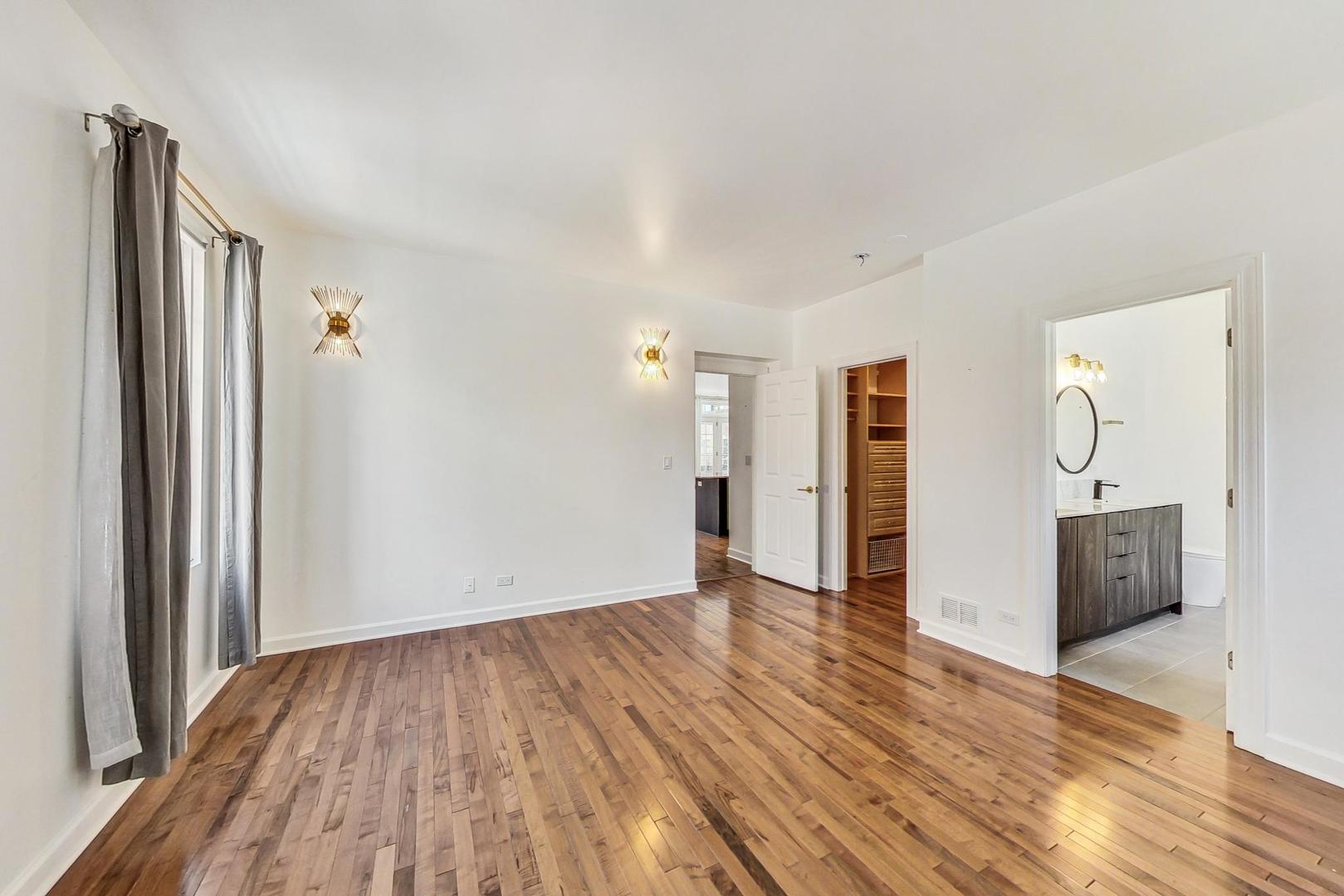 710 N Orleans Street Unit: C