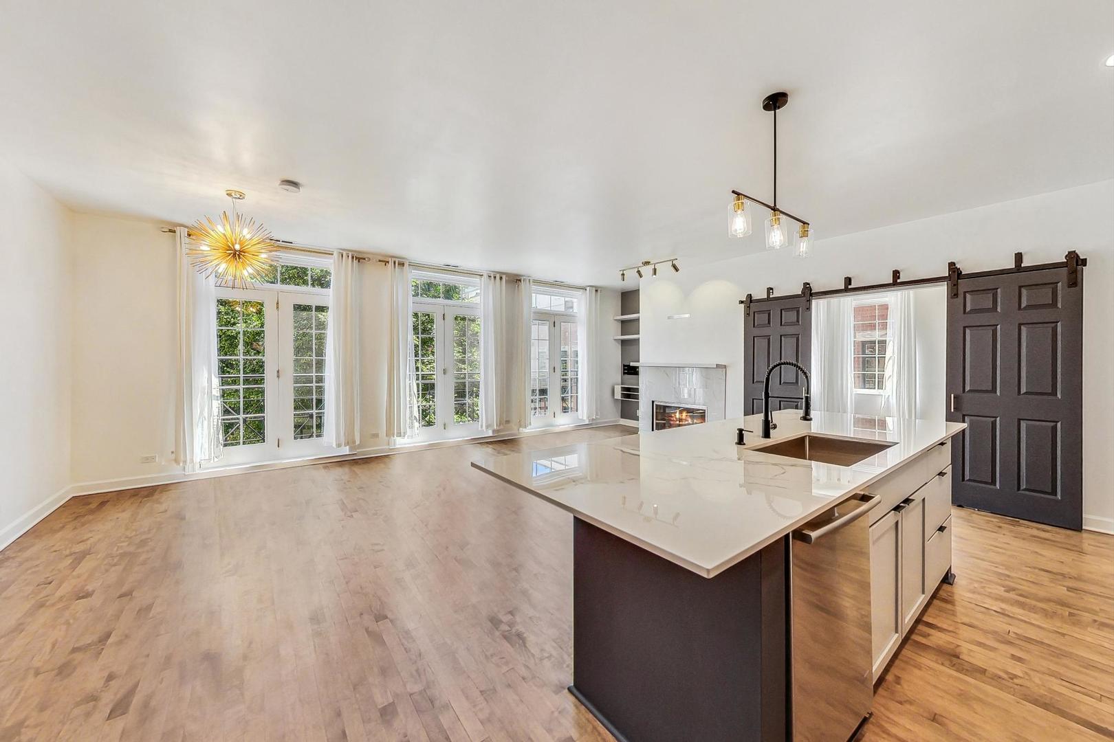 710 N Orleans Street Unit: C