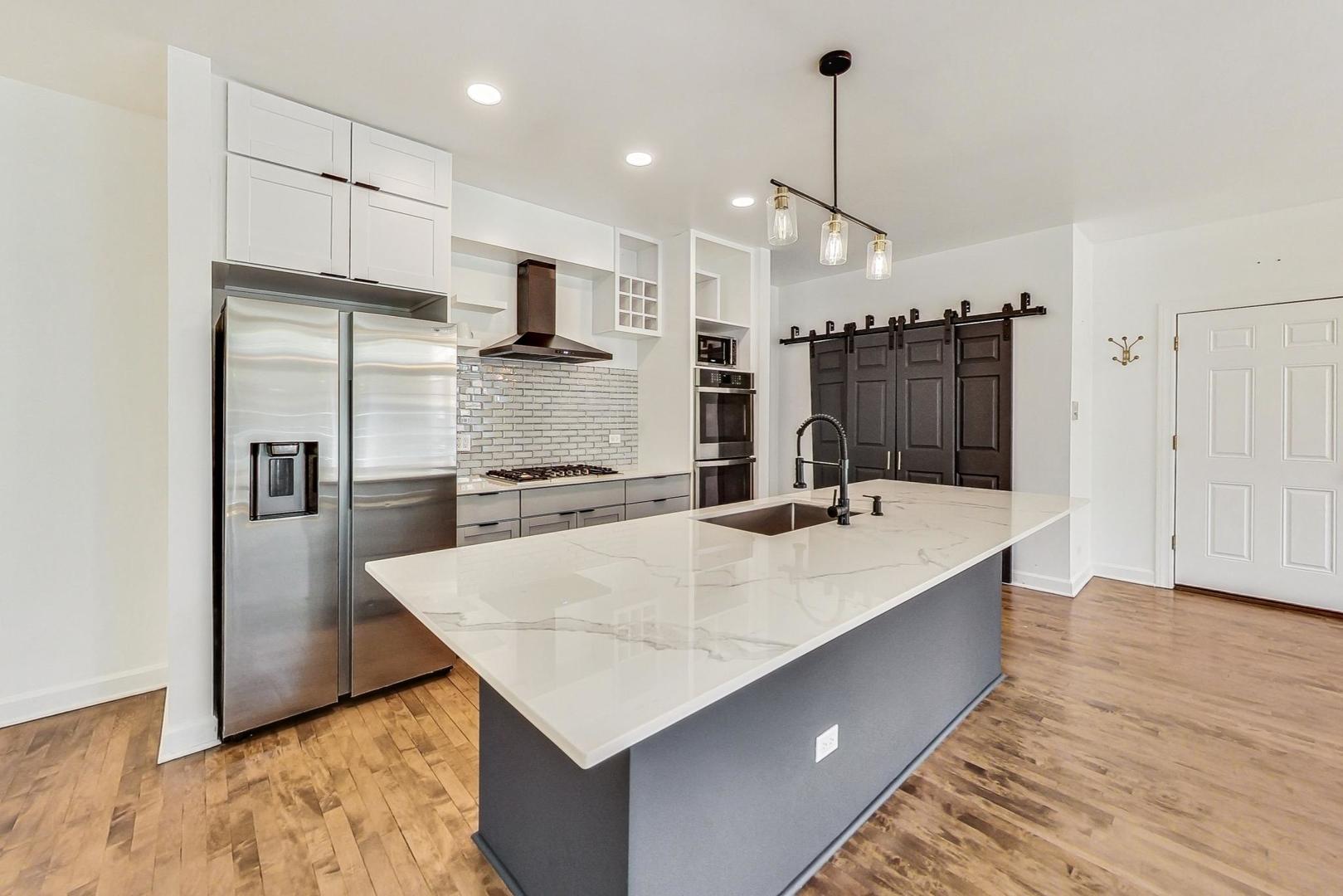 710 N Orleans Street Unit: C