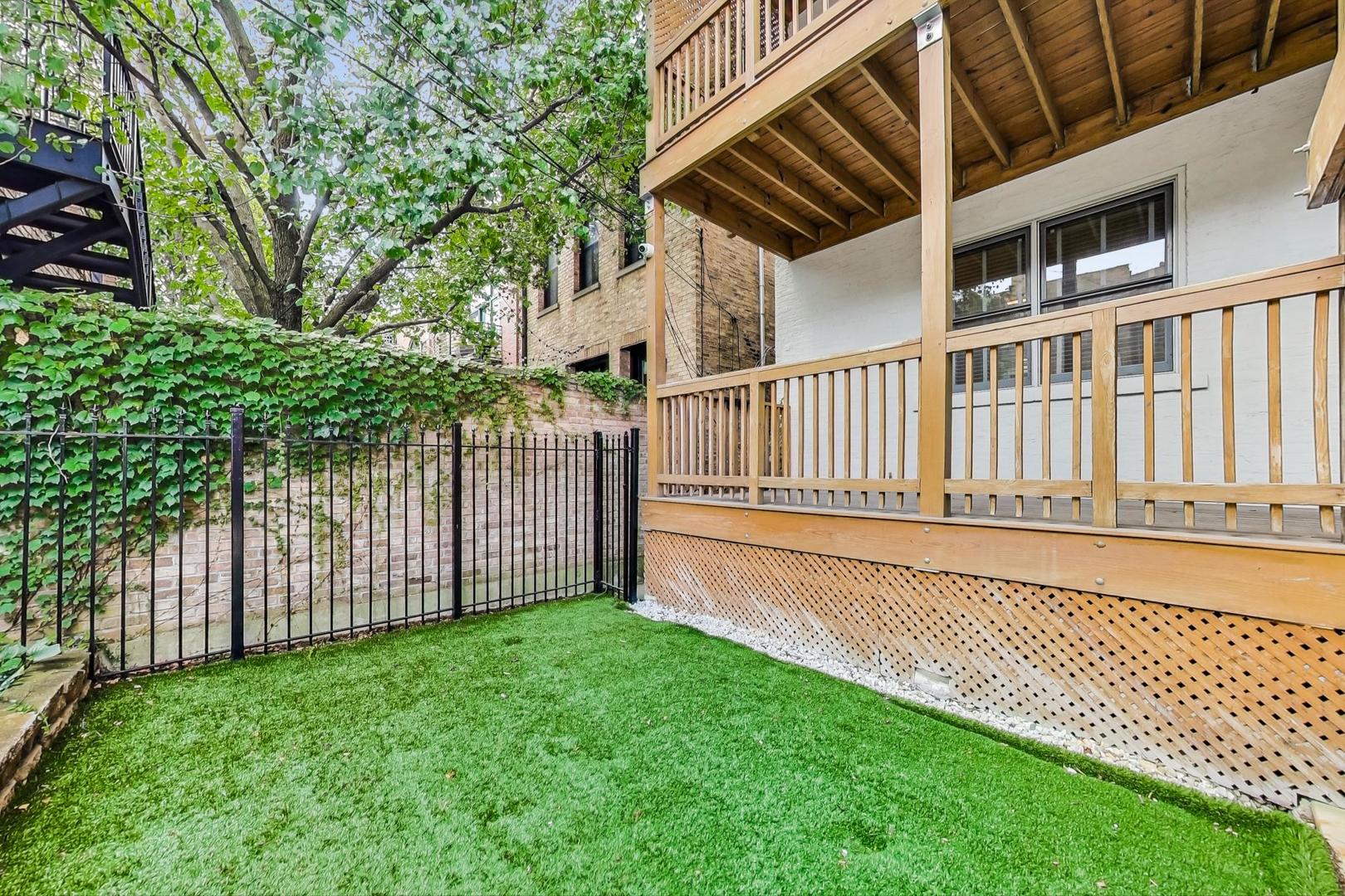 2229 N Seminary Avenue Unit: 1