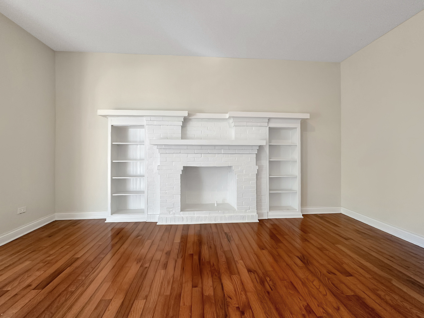 710 W GRACE Street Unit: 2