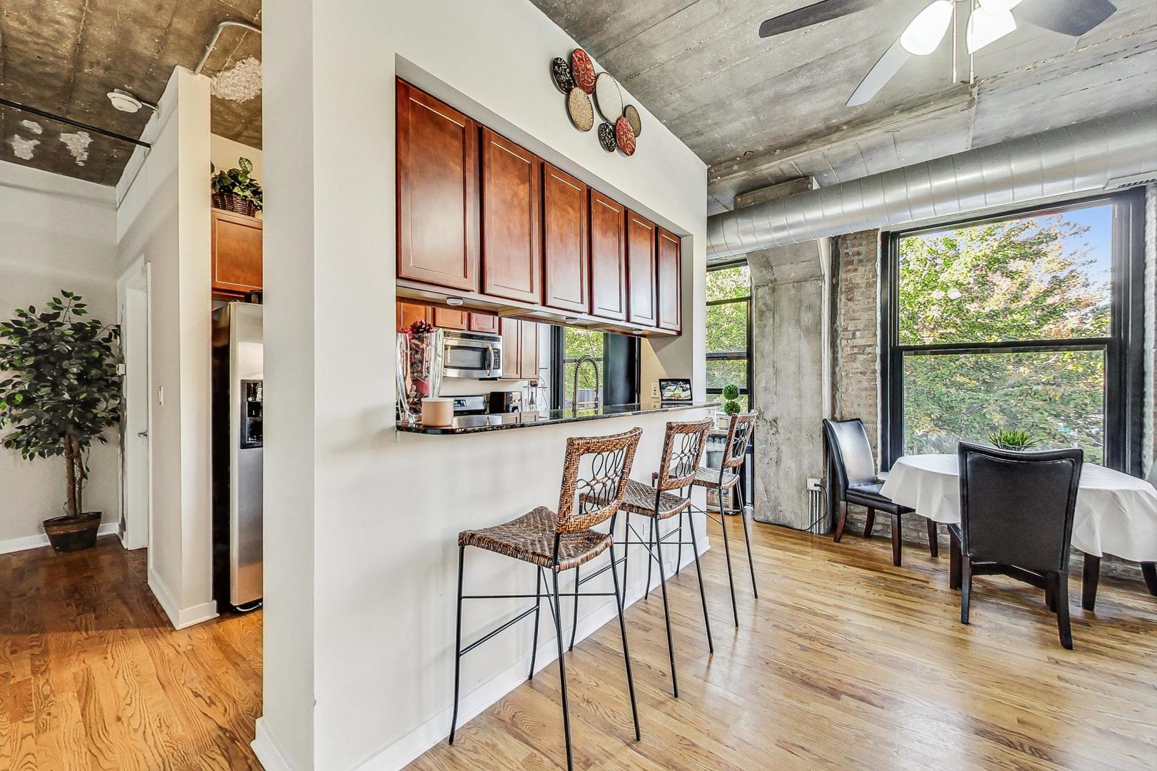 1001 W 15th Street Unit: 230