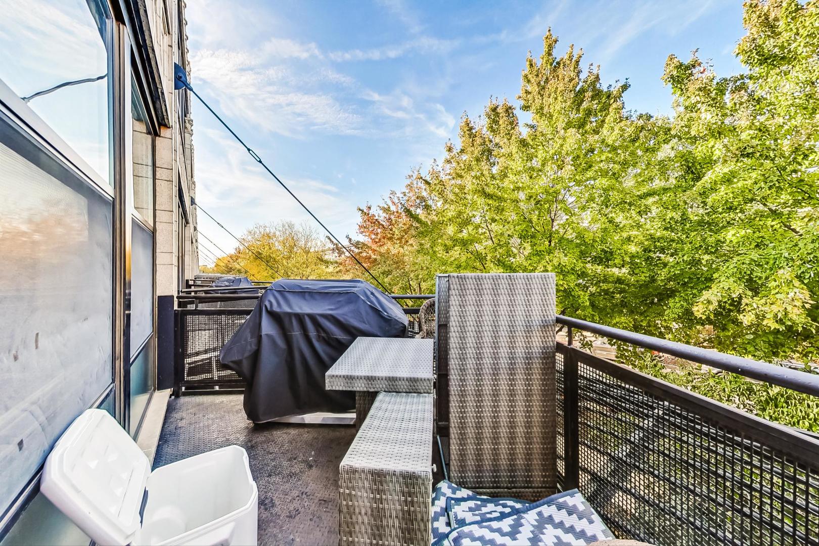 1001 W 15th Street Unit: 230