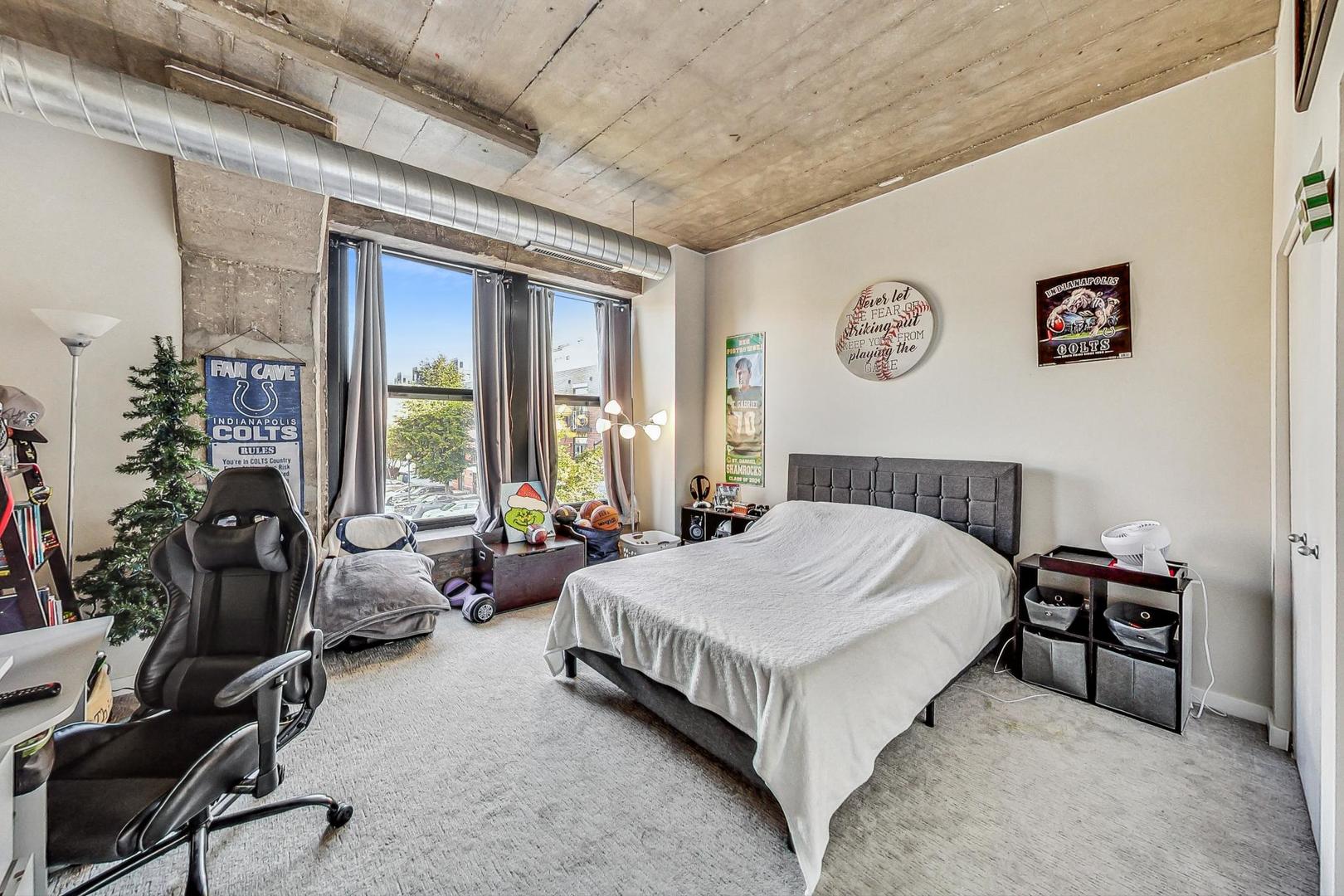 1001 W 15th Street Unit: 230