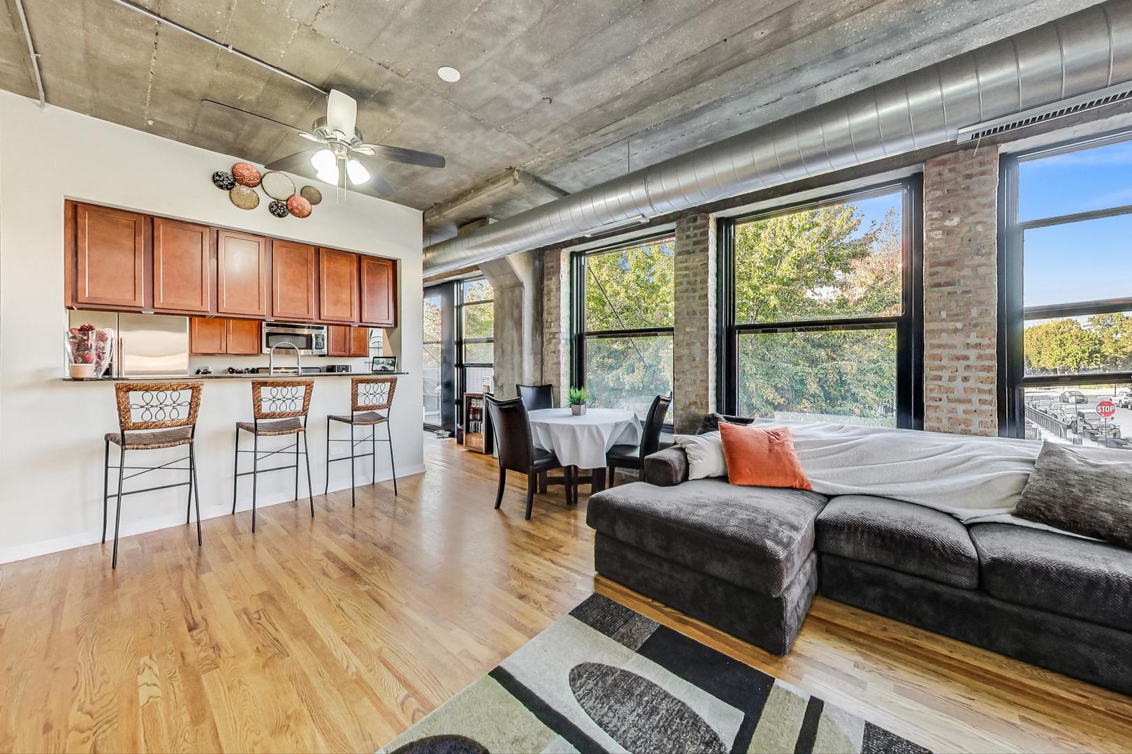 1001 W 15th Street Unit: 230