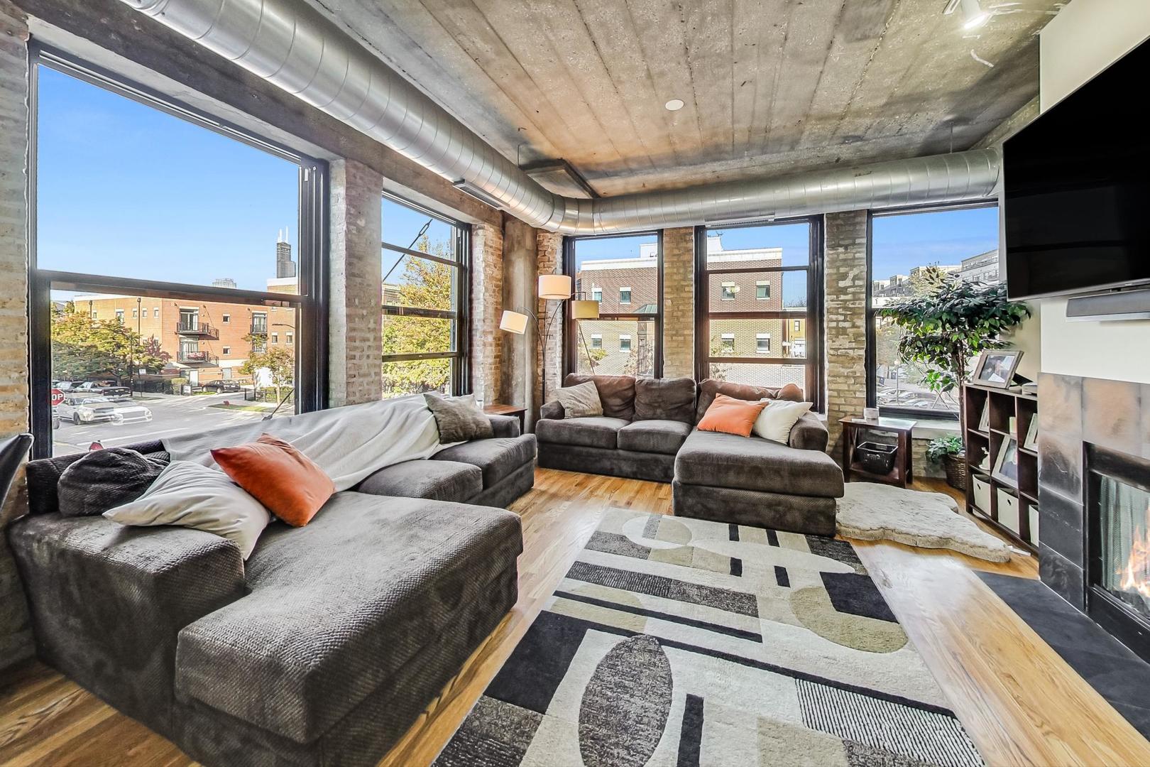 1001 W 15th Street Unit: 230