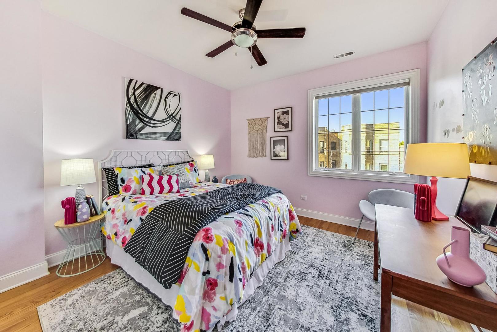 1453 W Irving Park Road Unit: 302
