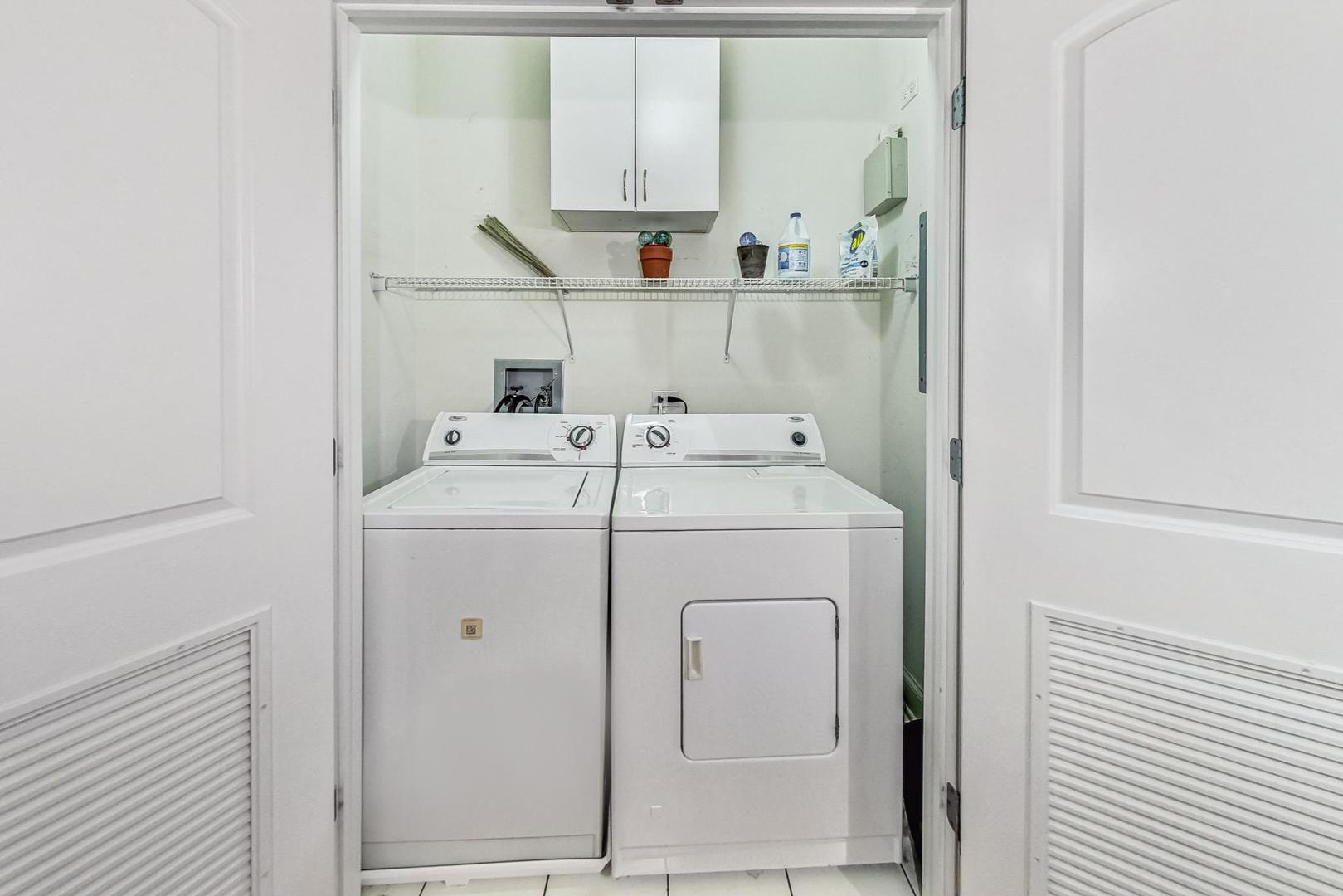1453 W Irving Park Road Unit: 302