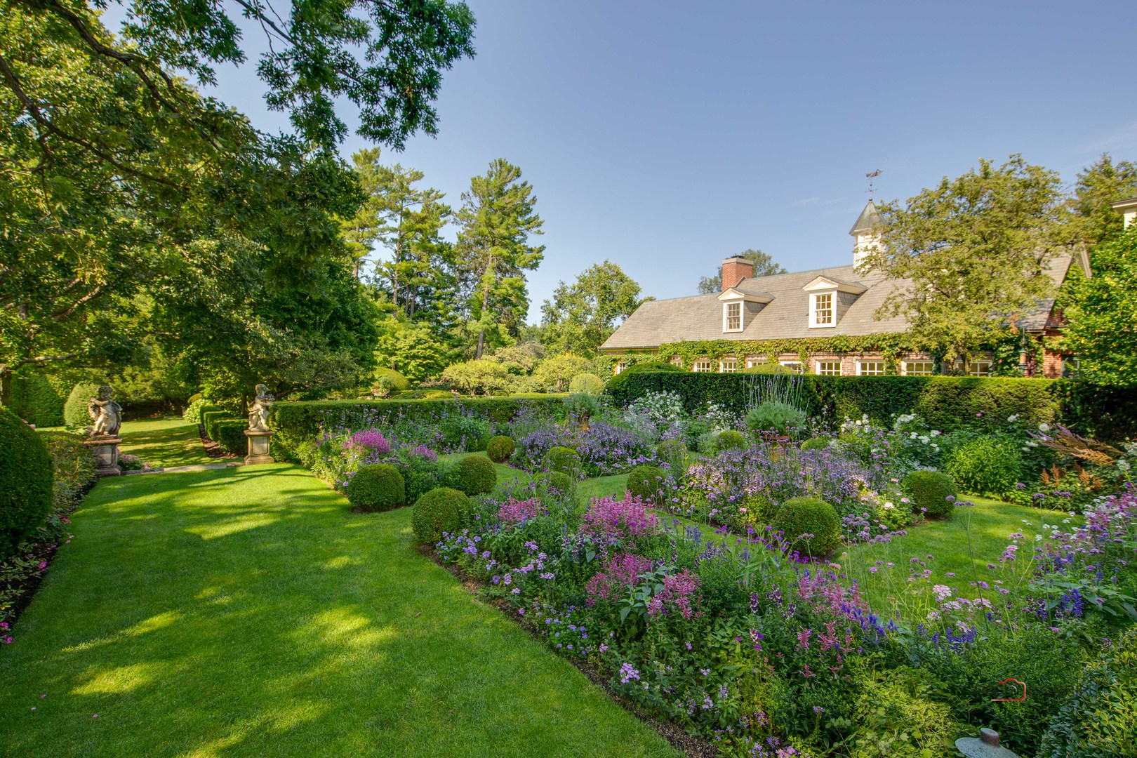 930 E Rosemary Road