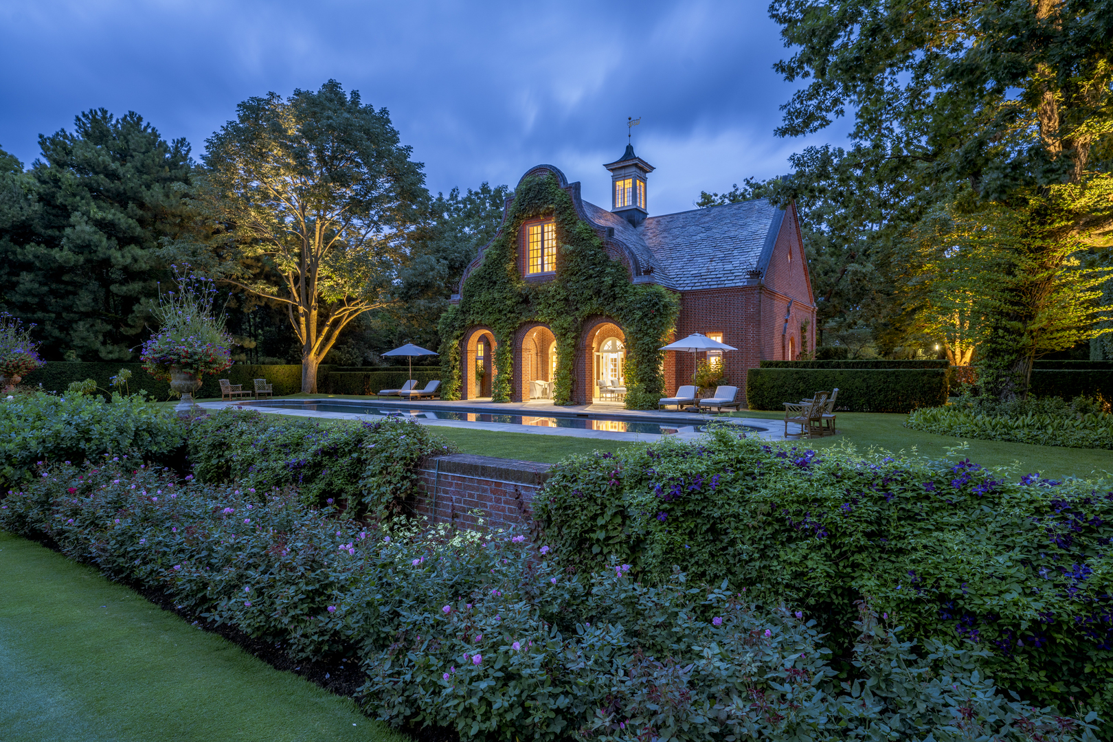 930 E Rosemary Road