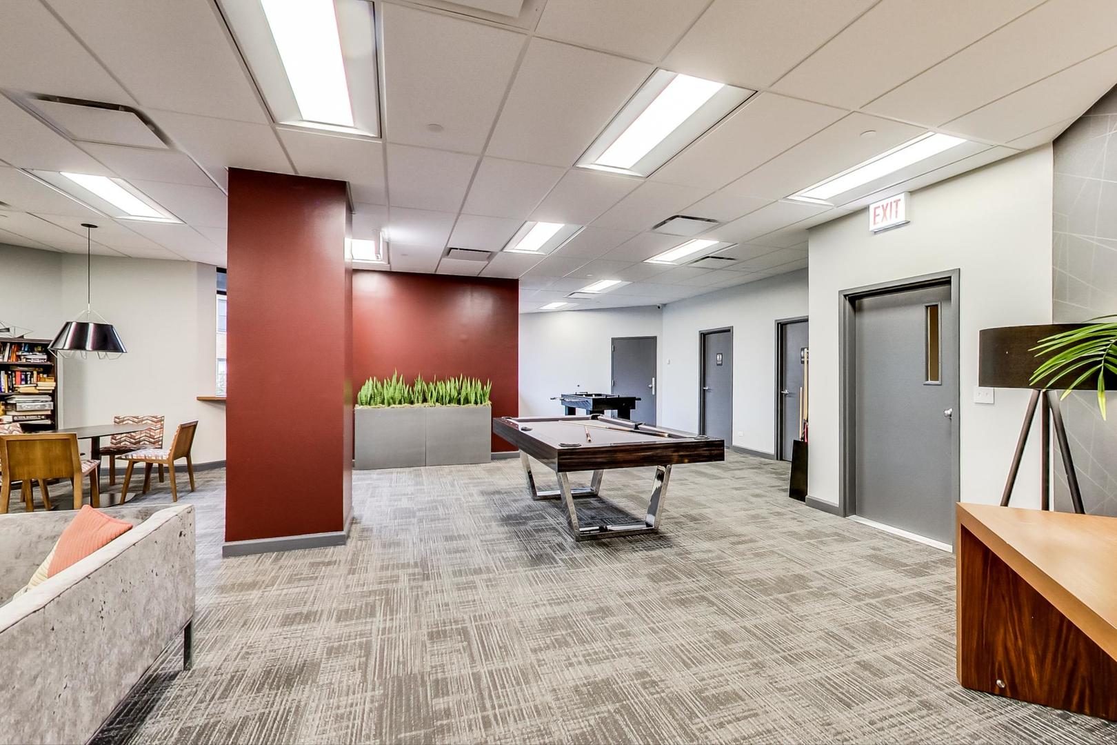 3660 N Lake Shore Drive Unit: 2613