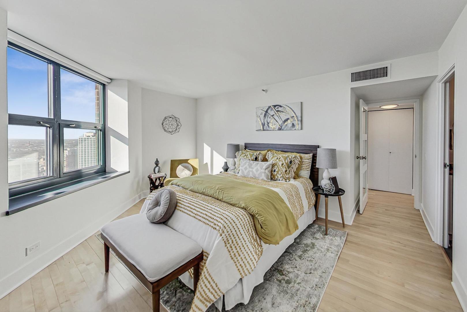 3660 N Lake Shore Drive Unit: 2613