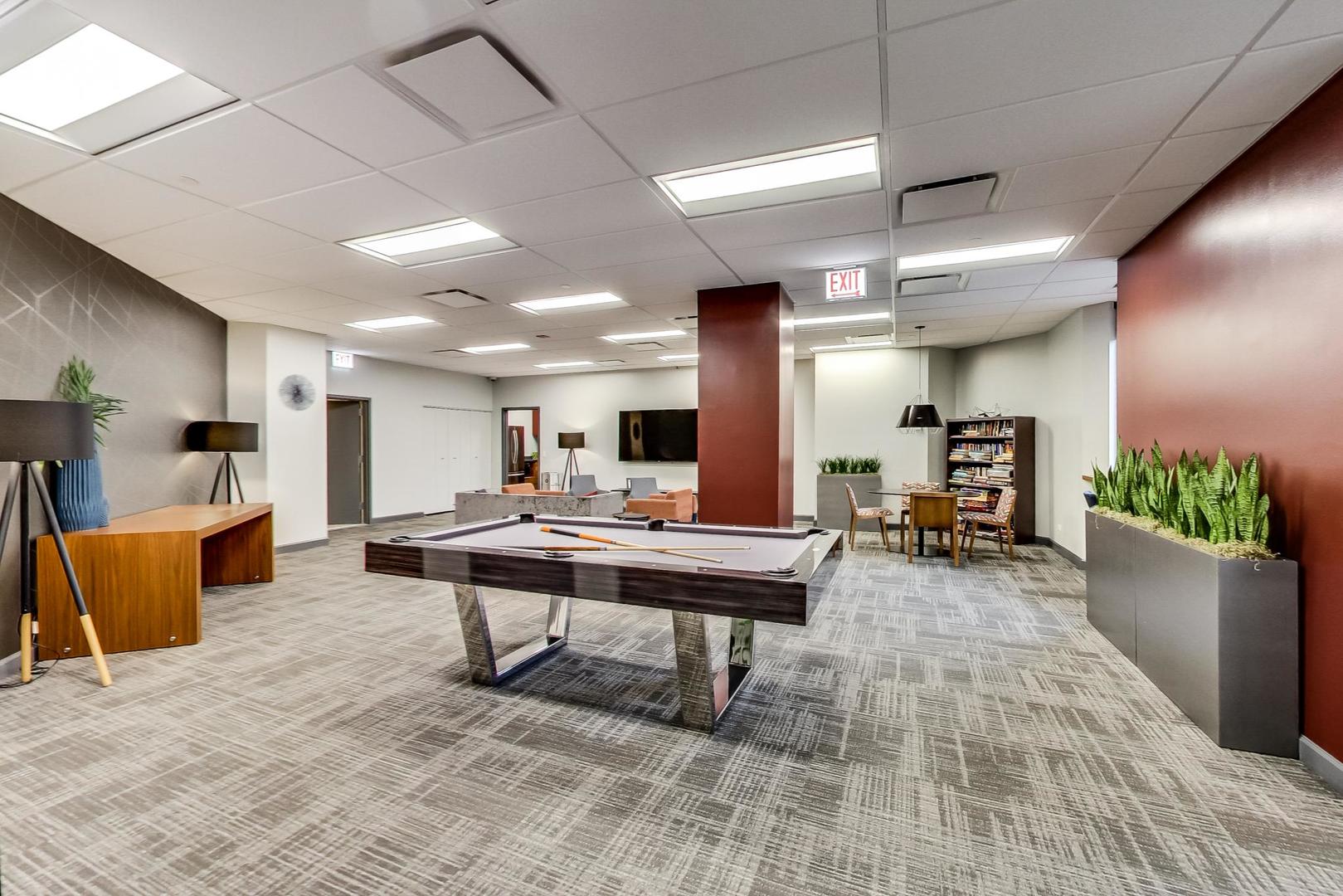 3660 N Lake Shore Drive Unit: 2613