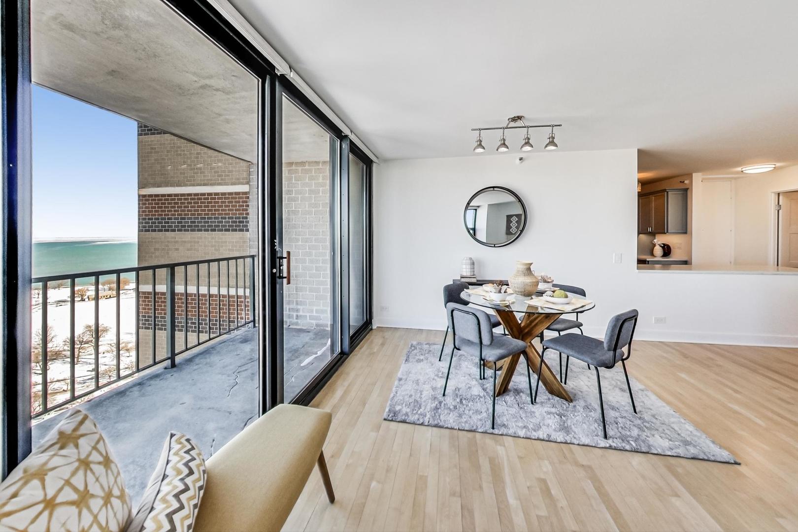 3660 N Lake Shore Drive Unit: 2613