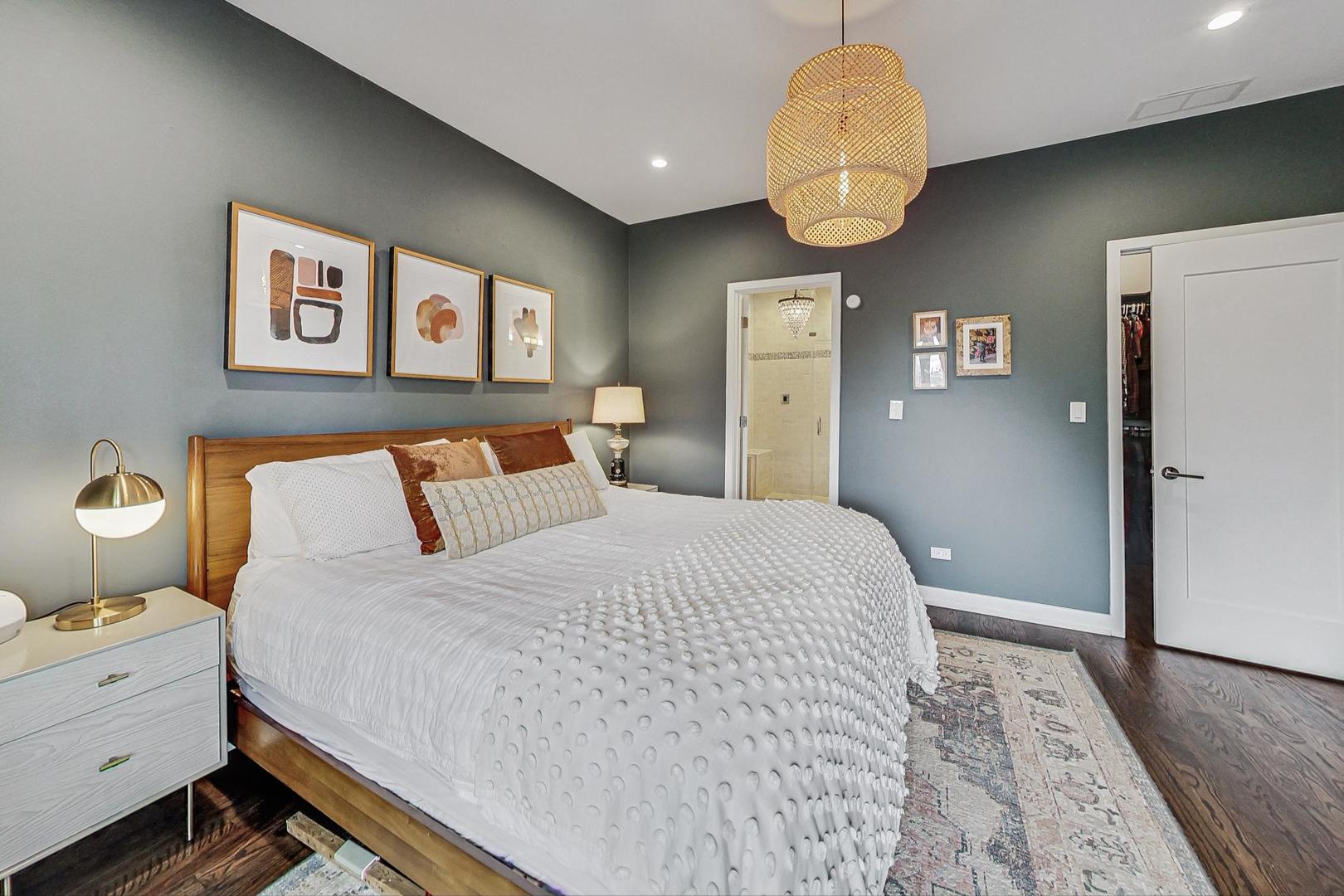 1918 W ARMITAGE Avenue Unit: 2B