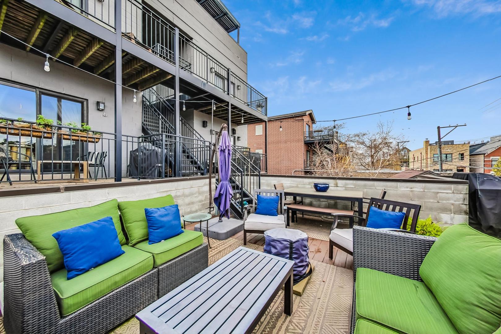 1918 W ARMITAGE Avenue Unit: 2B