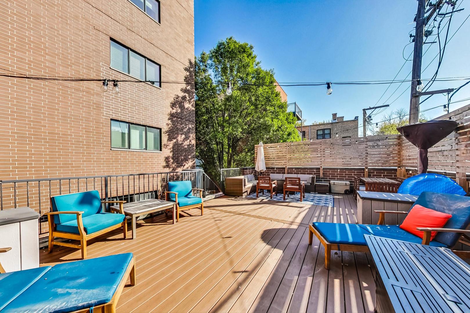 3510 N Fremont Street Unit: 3