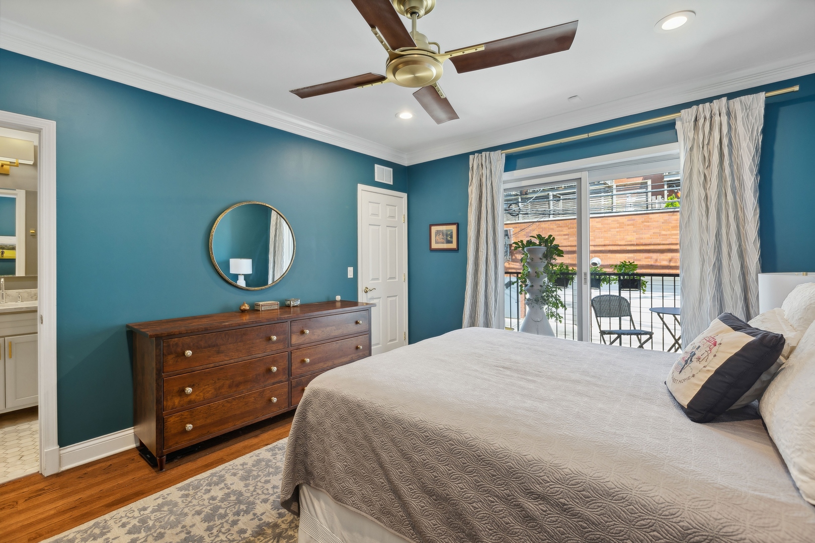 3507 N Reta Avenue Unit: 1