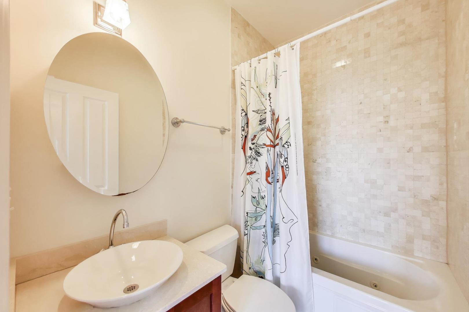 3253 W Palmer Street Unit: 301
