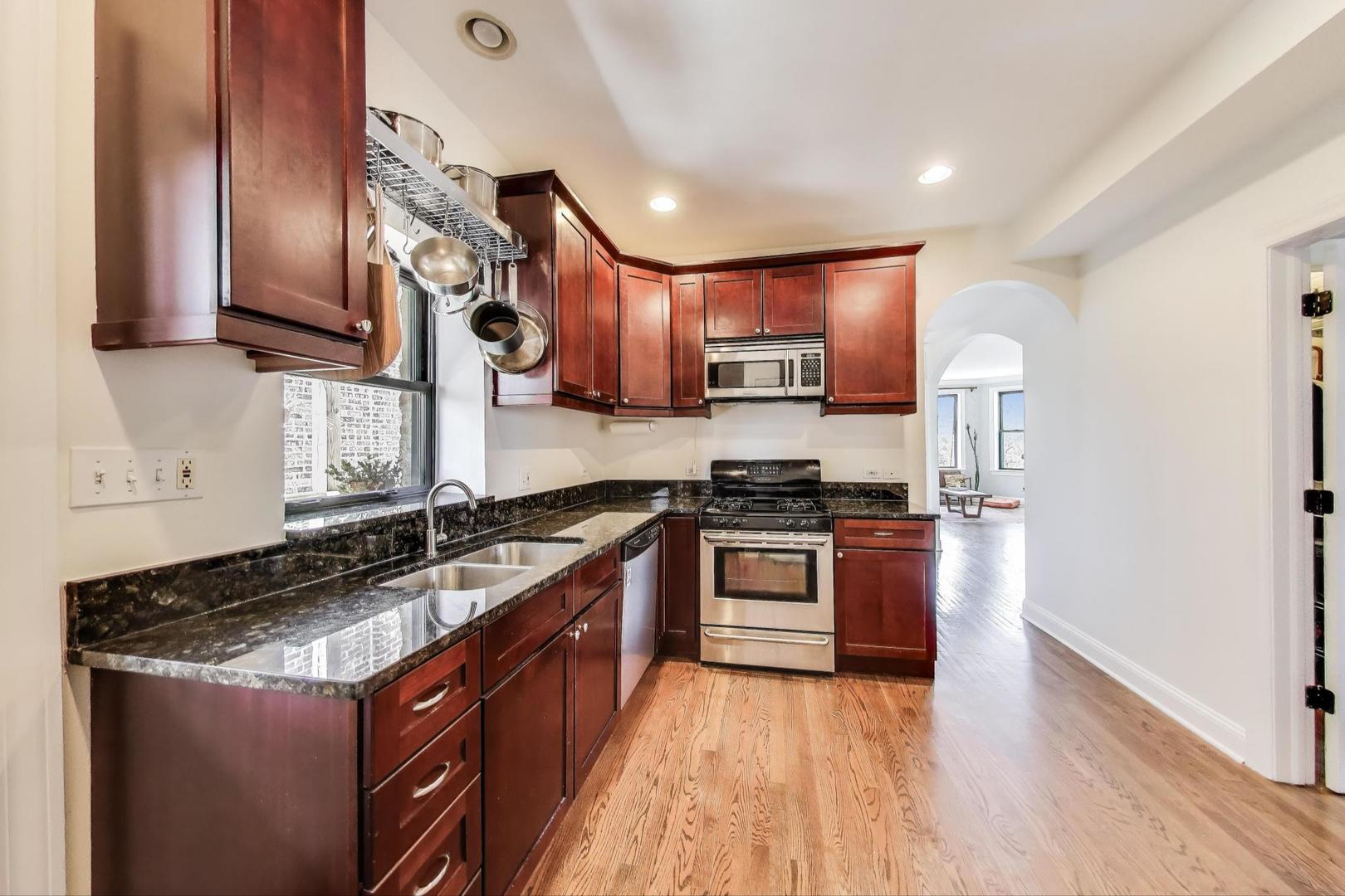 3253 W Palmer Street Unit: 301