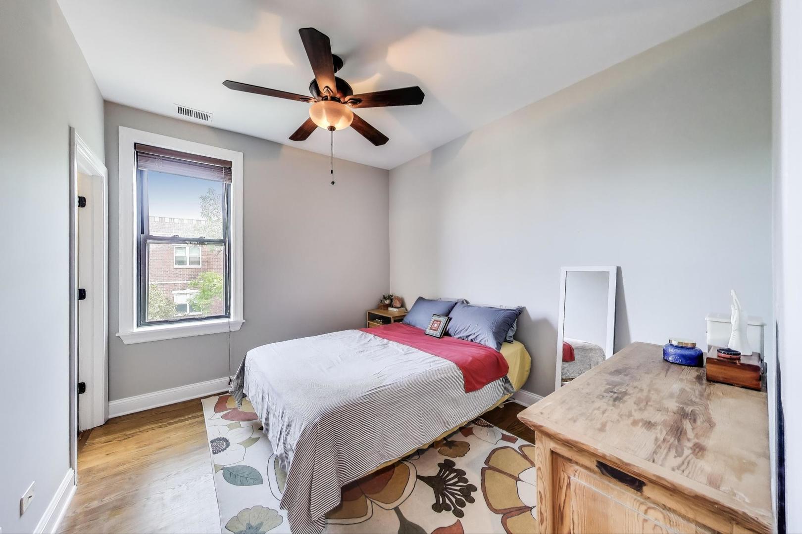 3253 W Palmer Street Unit: 301