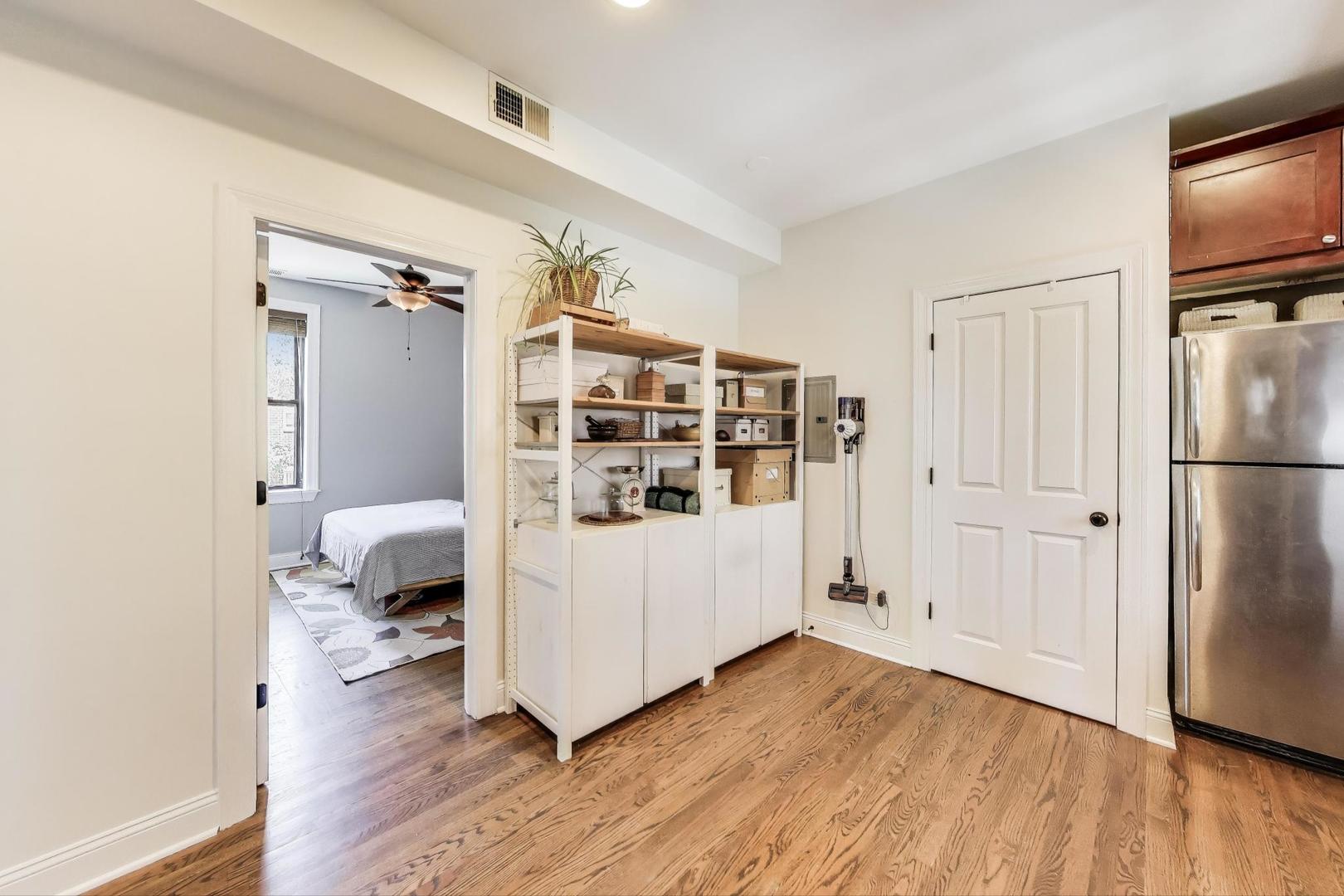 3253 W Palmer Street Unit: 301