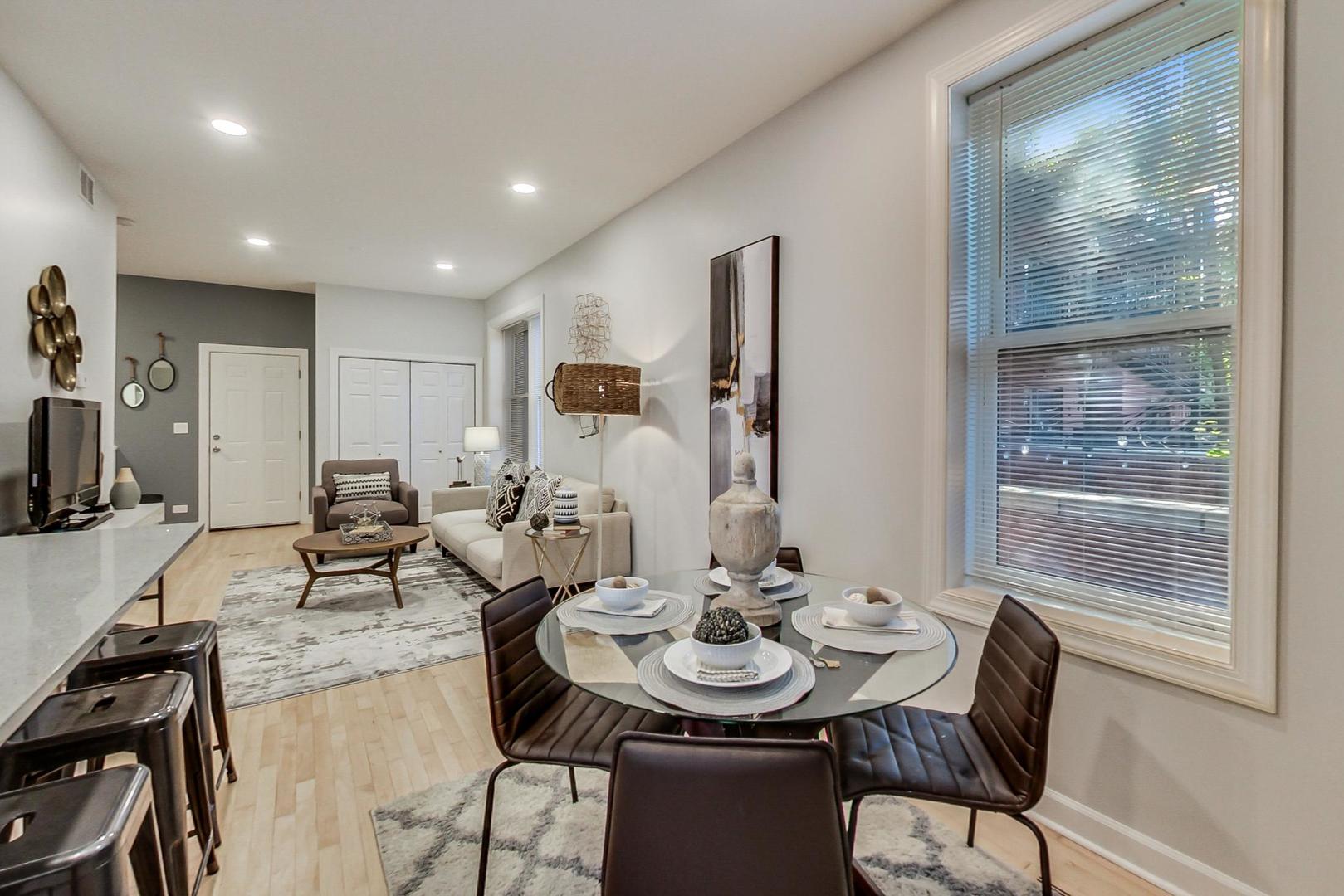 1422 W Lexington Street Unit: 2F