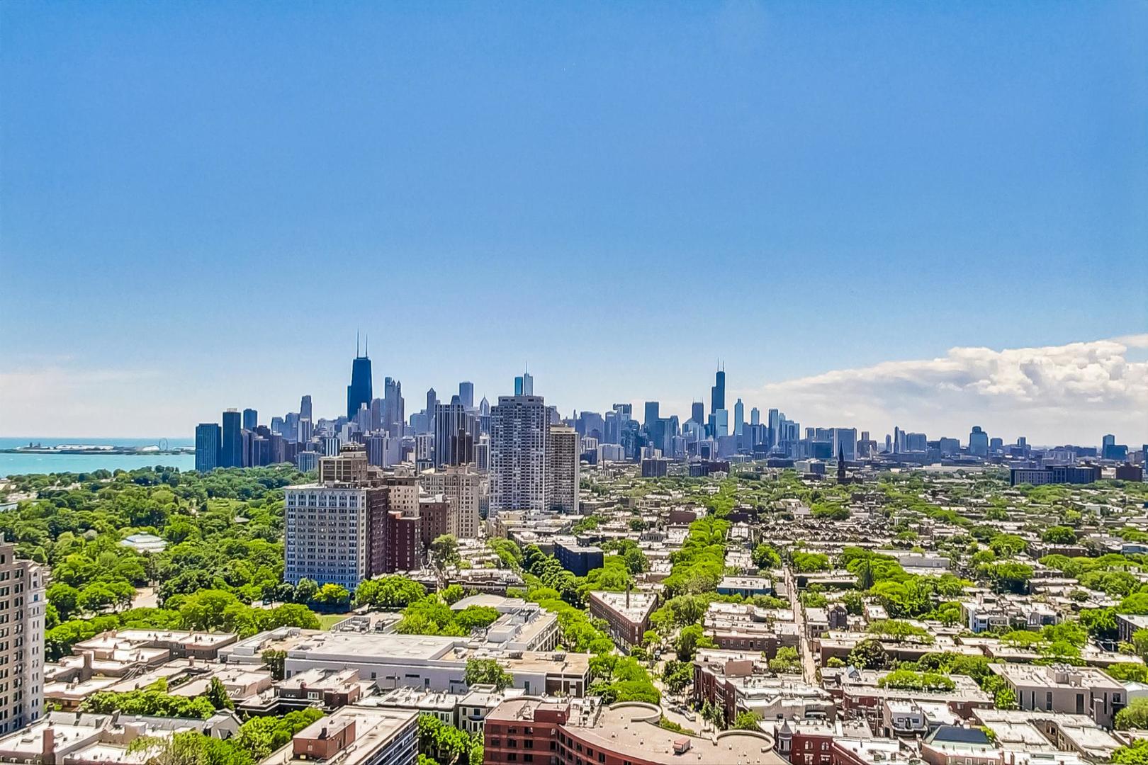 2400 N Lakeview Avenue Unit: 1708