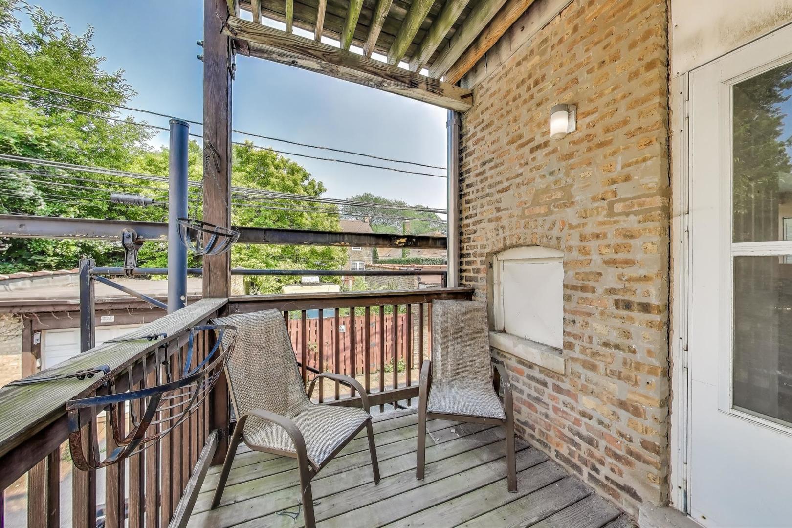 3816 W Ainslie Street Unit: 1
