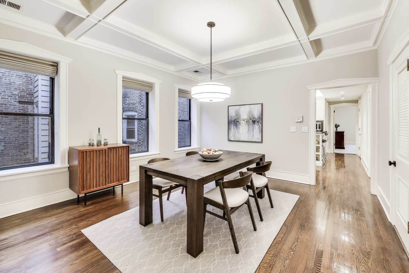 628 W Grace Street Unit: 2W