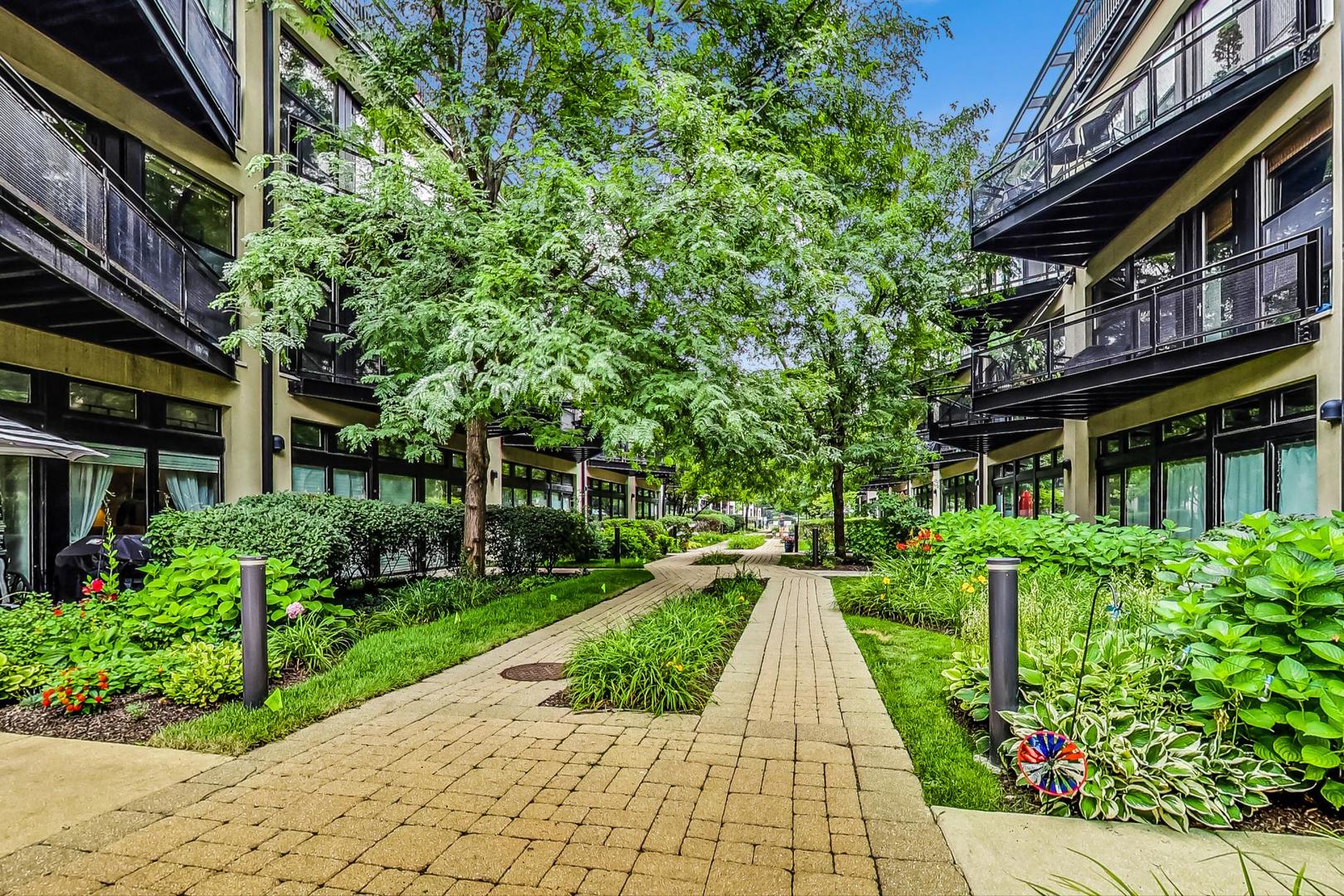 1001 W 15TH Street Unit: 241