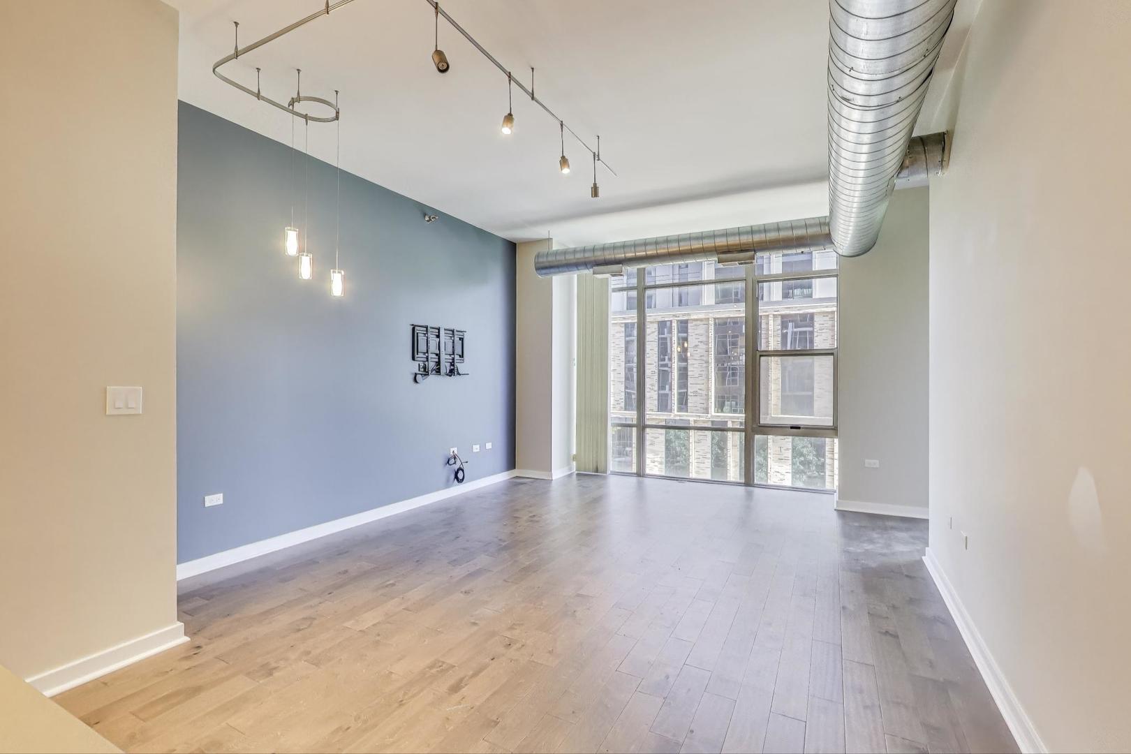 901 W MADISON Street Unit: 519